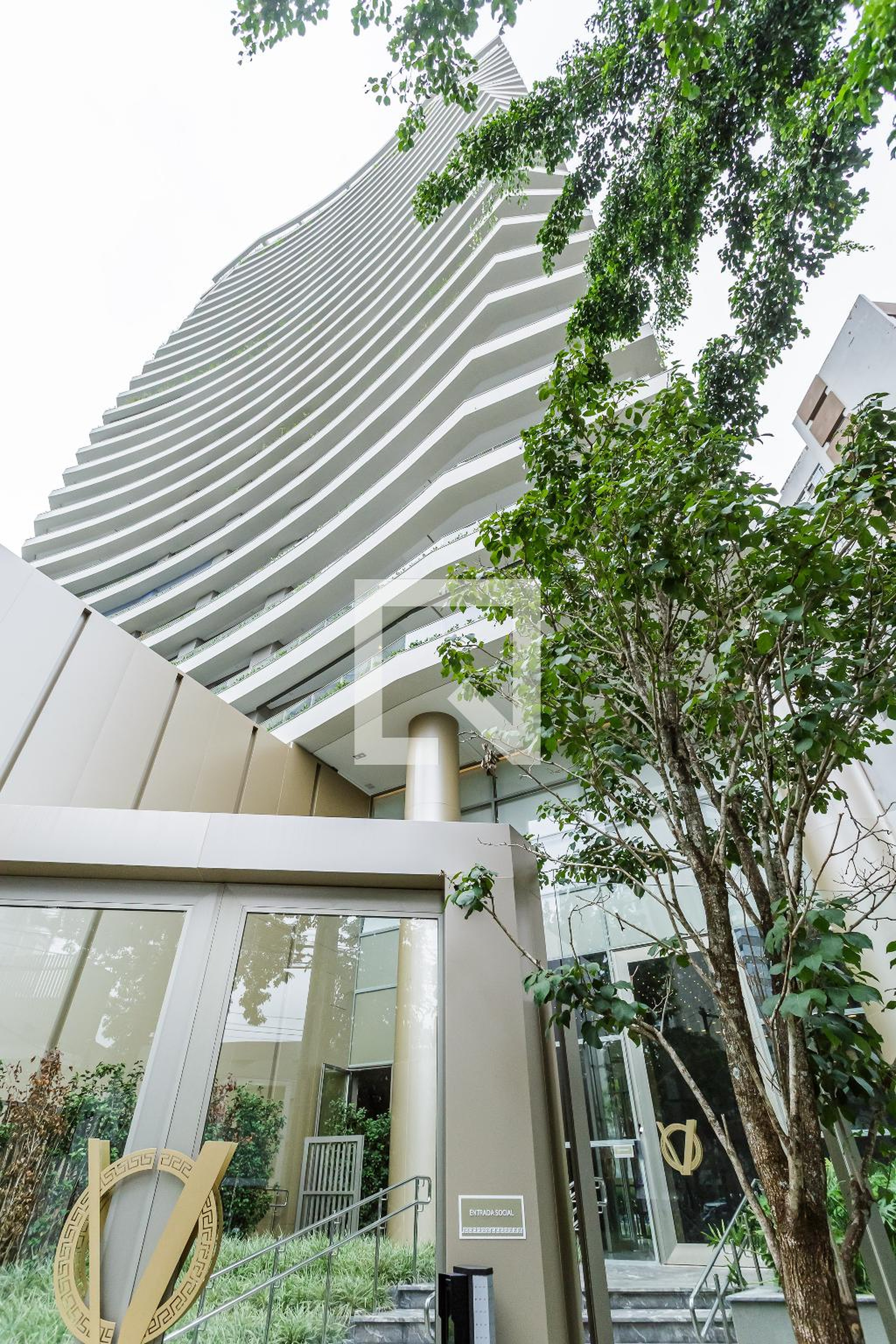 Fachada Condomínio Villa Residence Versace