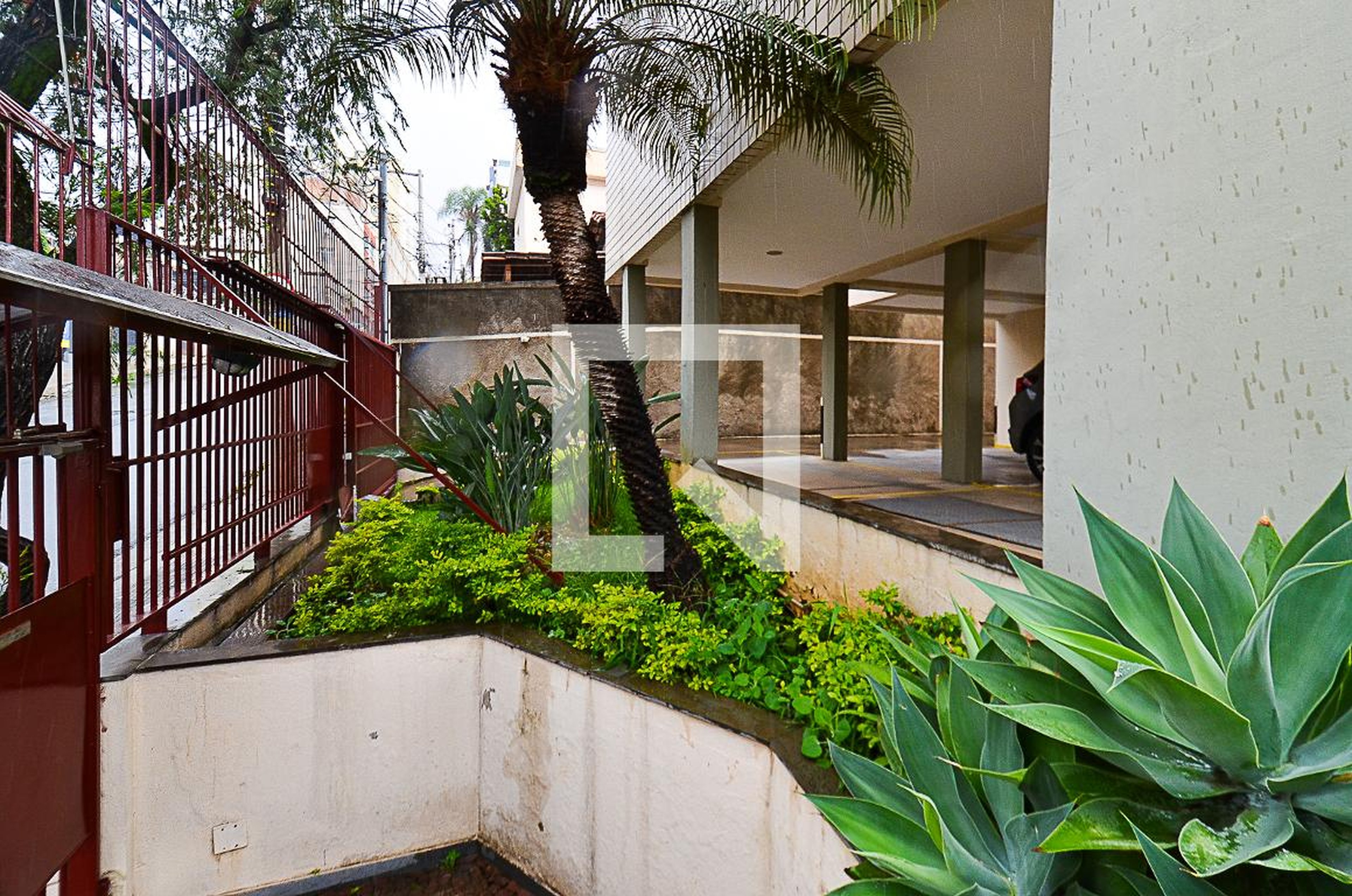 Entrada - Edifício Lutra