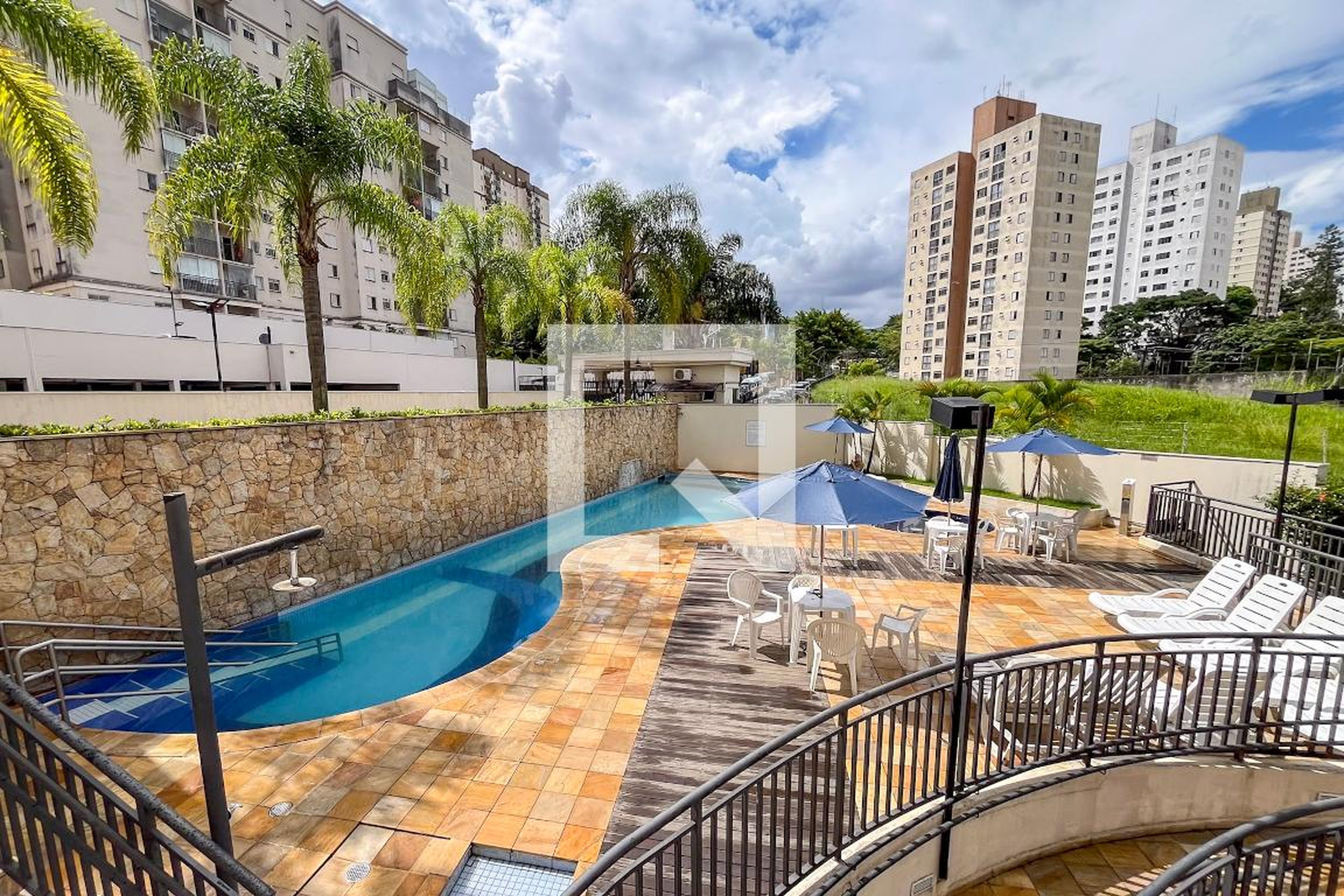 Piscina - Fatto Botanico - Hortênsia, Lírio, Camélia