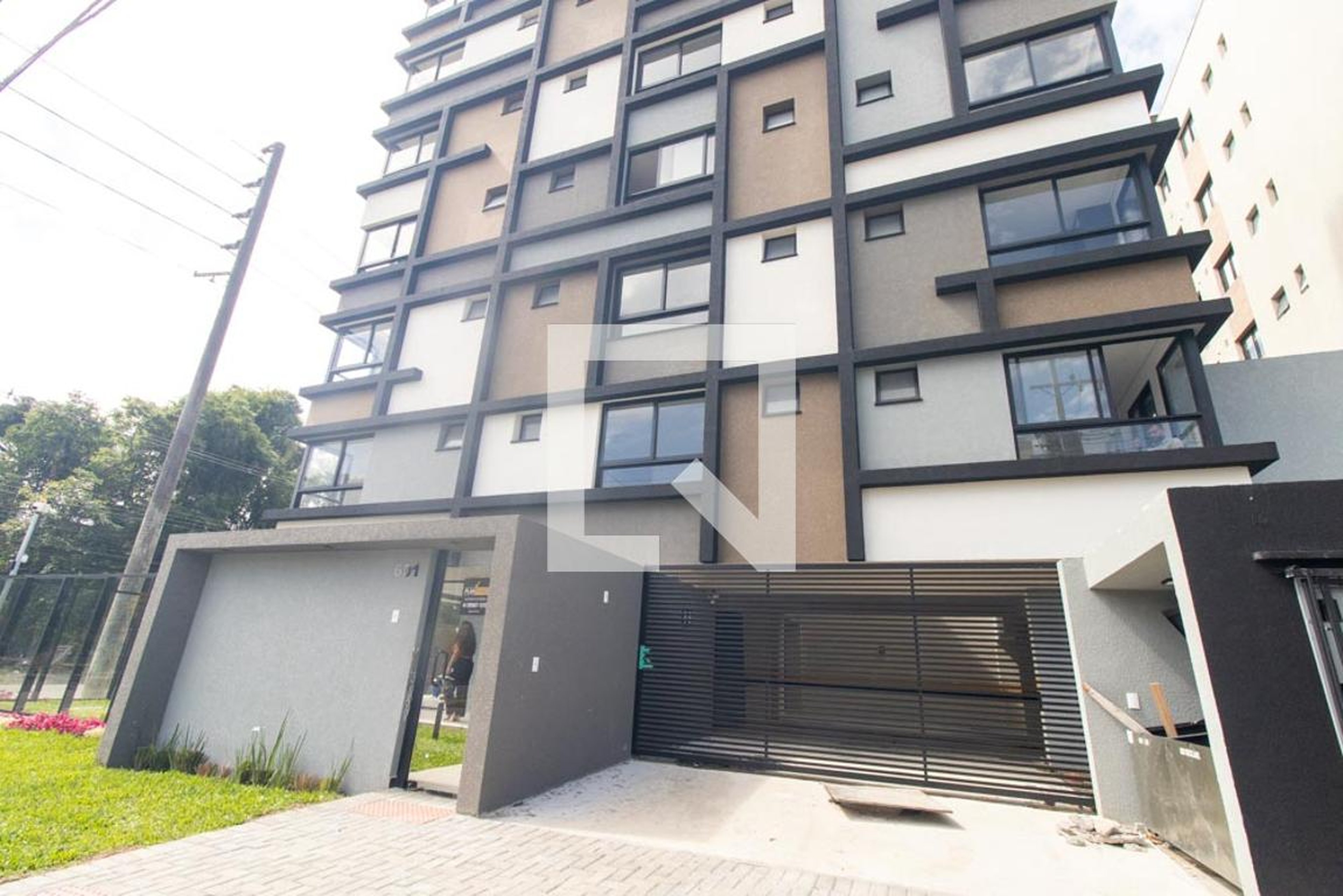 Fachada do Condomínio Condomínio em Rua Schiller, 338