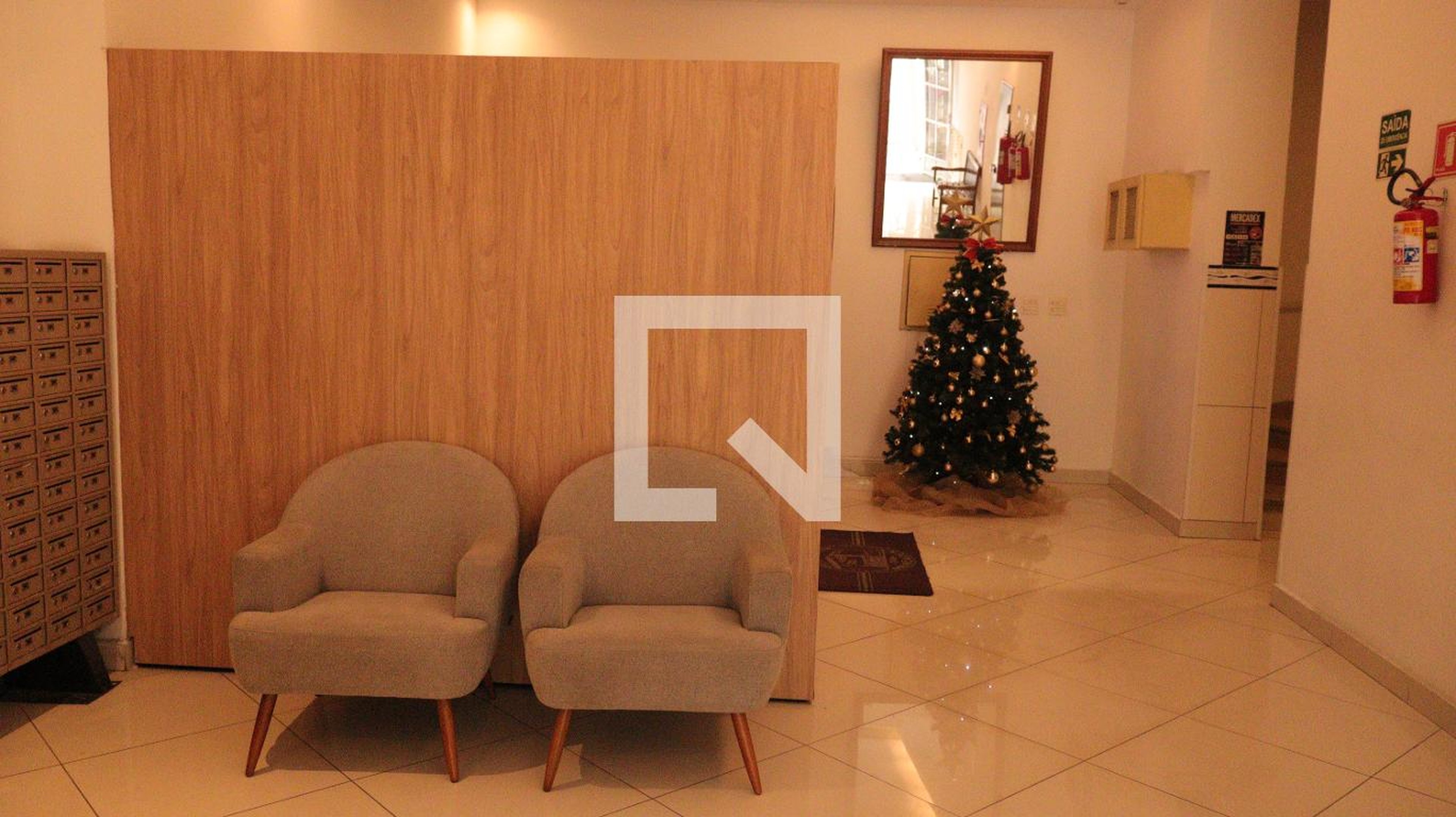 Hall de Entrada - Edifício Arco-Iris