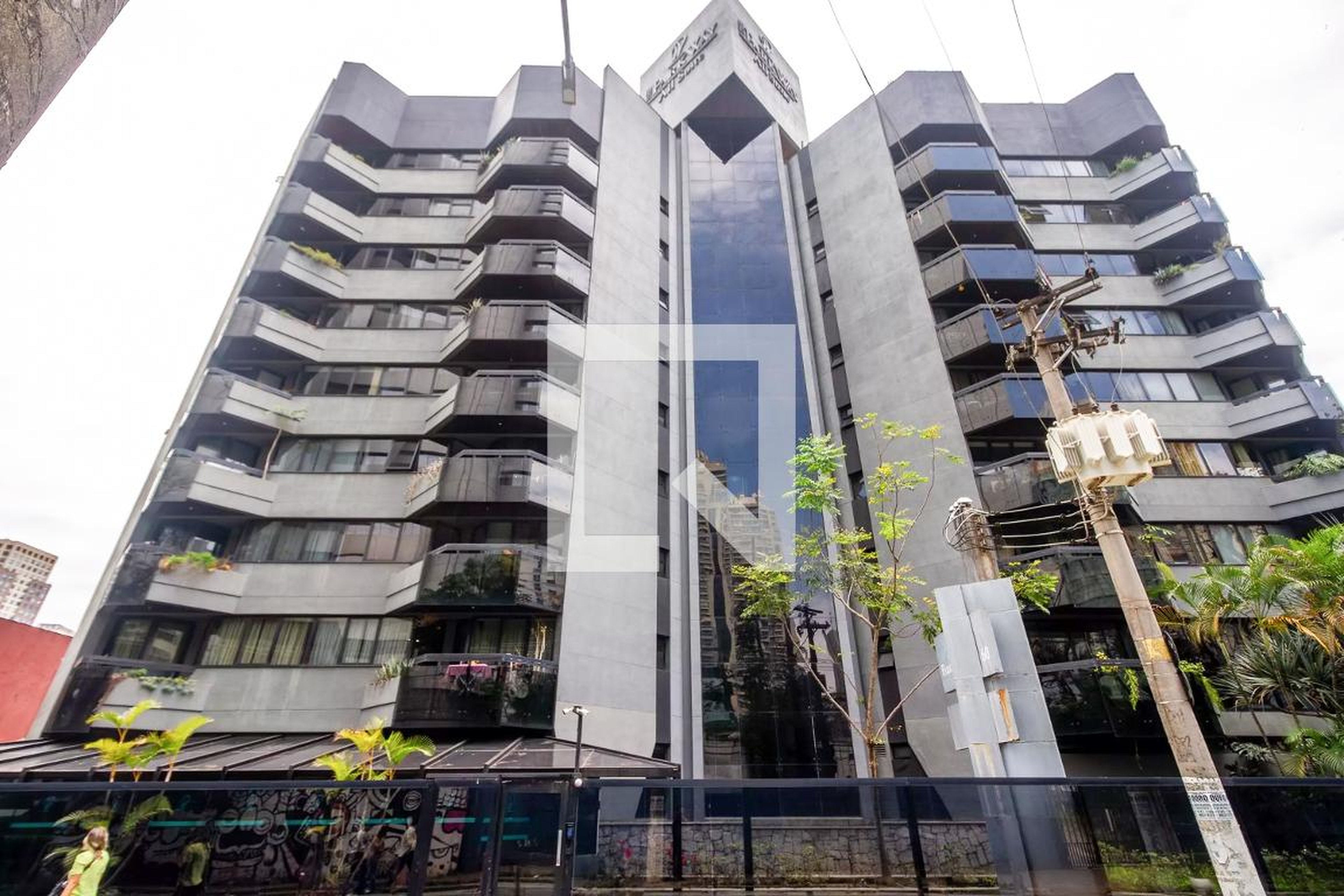 Fachada Edifício Parque Plaza