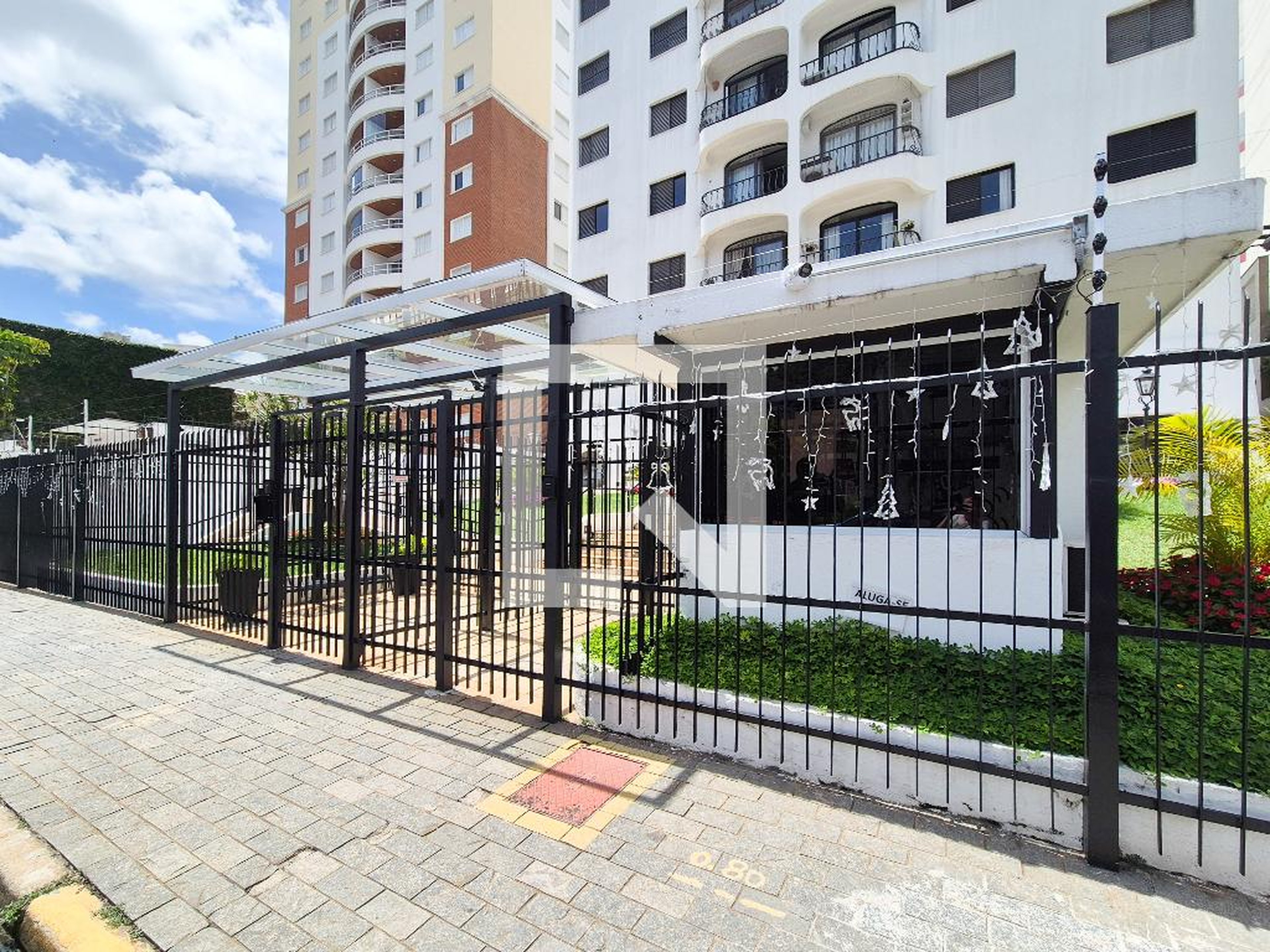 Fachada Condomínio Ilha de Córsega