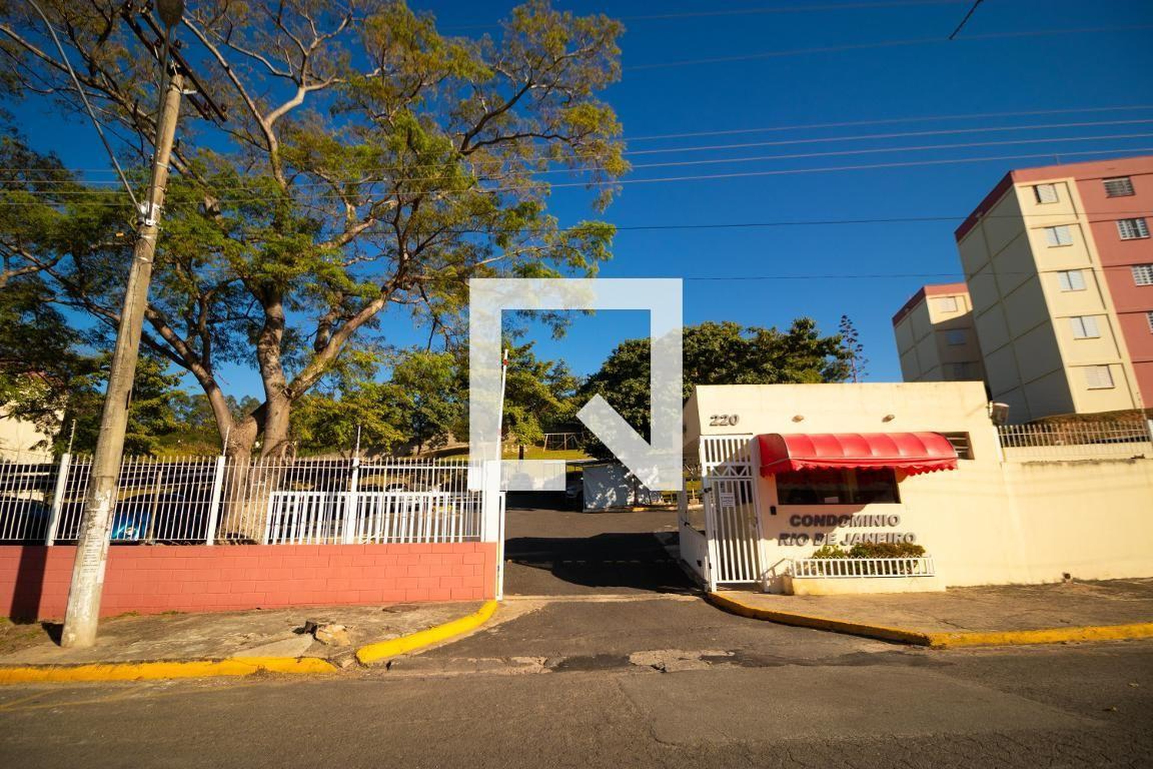Fachada do Condomínio Condomínio Rio de Janeiro