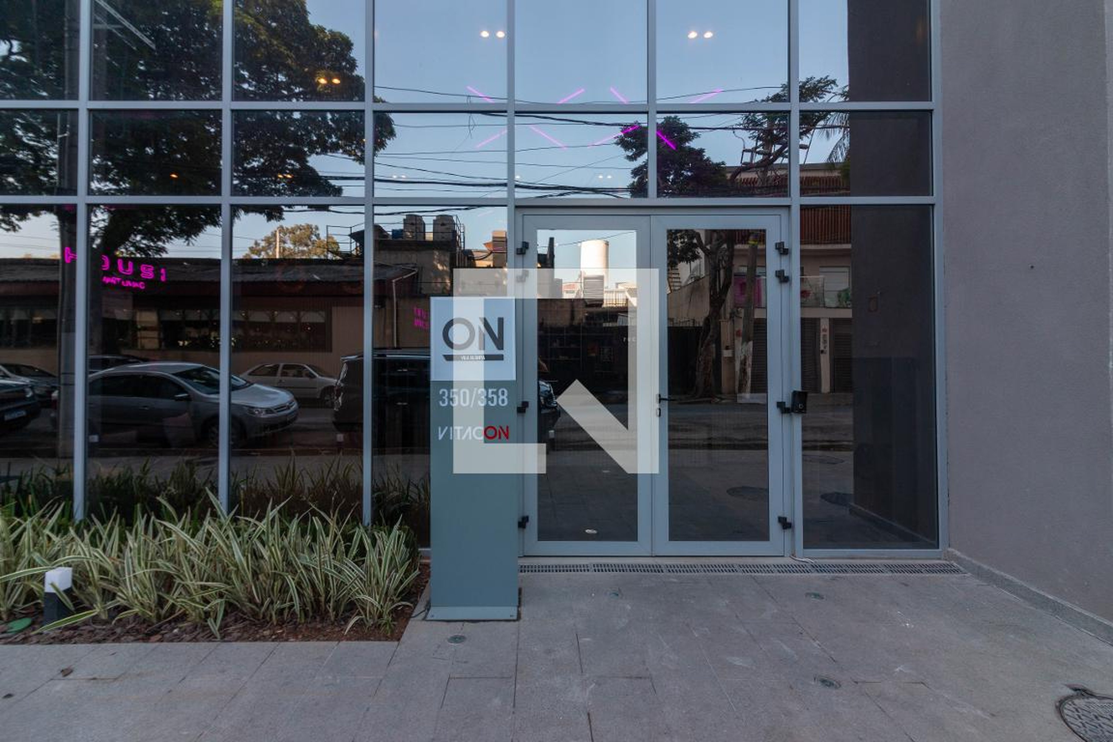 Fachada Condomínio ON Vila Olimpia