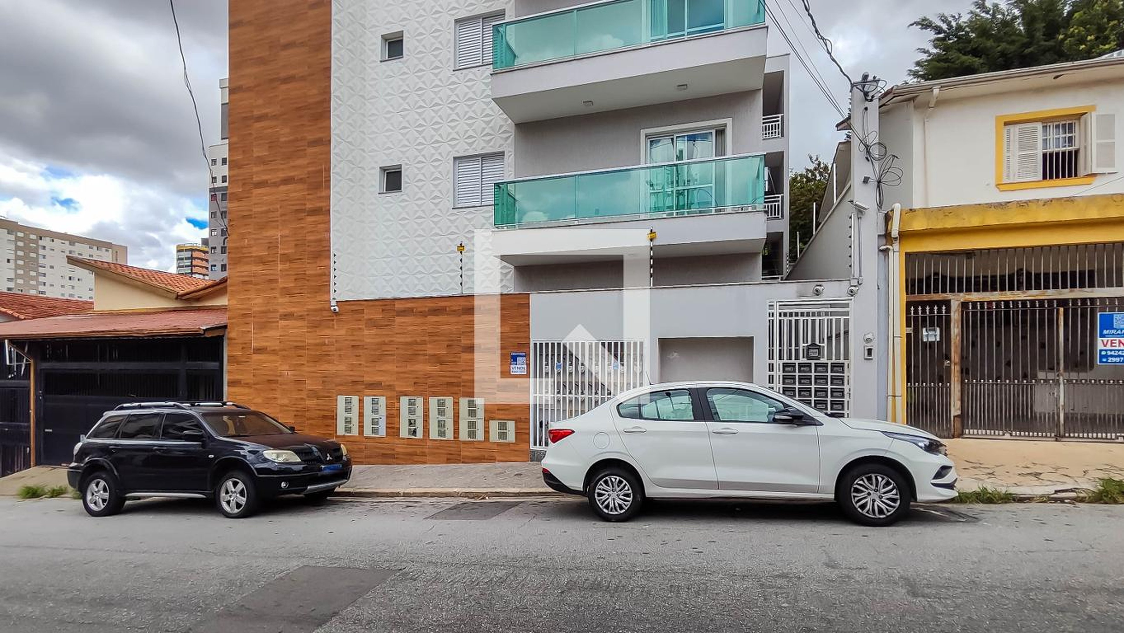 Fachada do Prédio Condomínio Tome Portes