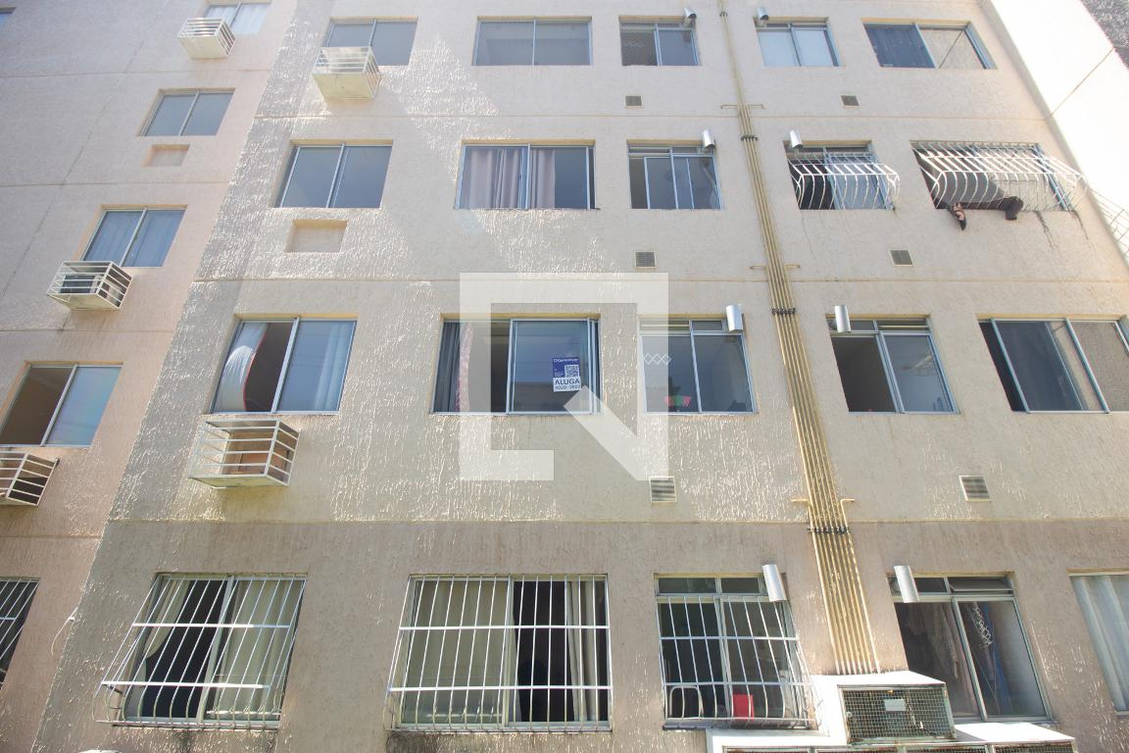 Fachada Condomínio em Estrada do Mato Alto, 78