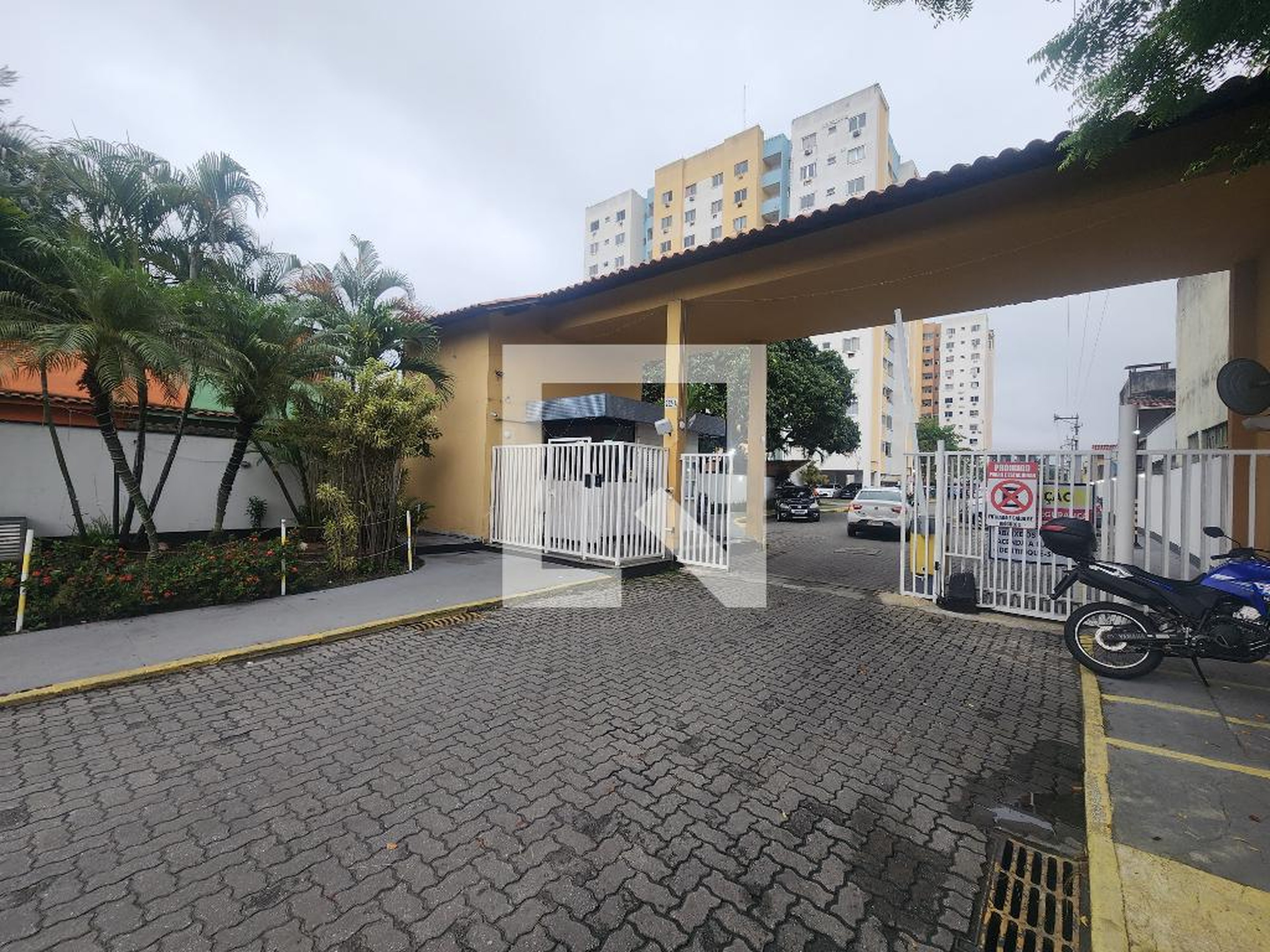 Fachada Condomínio Chácara das Flores