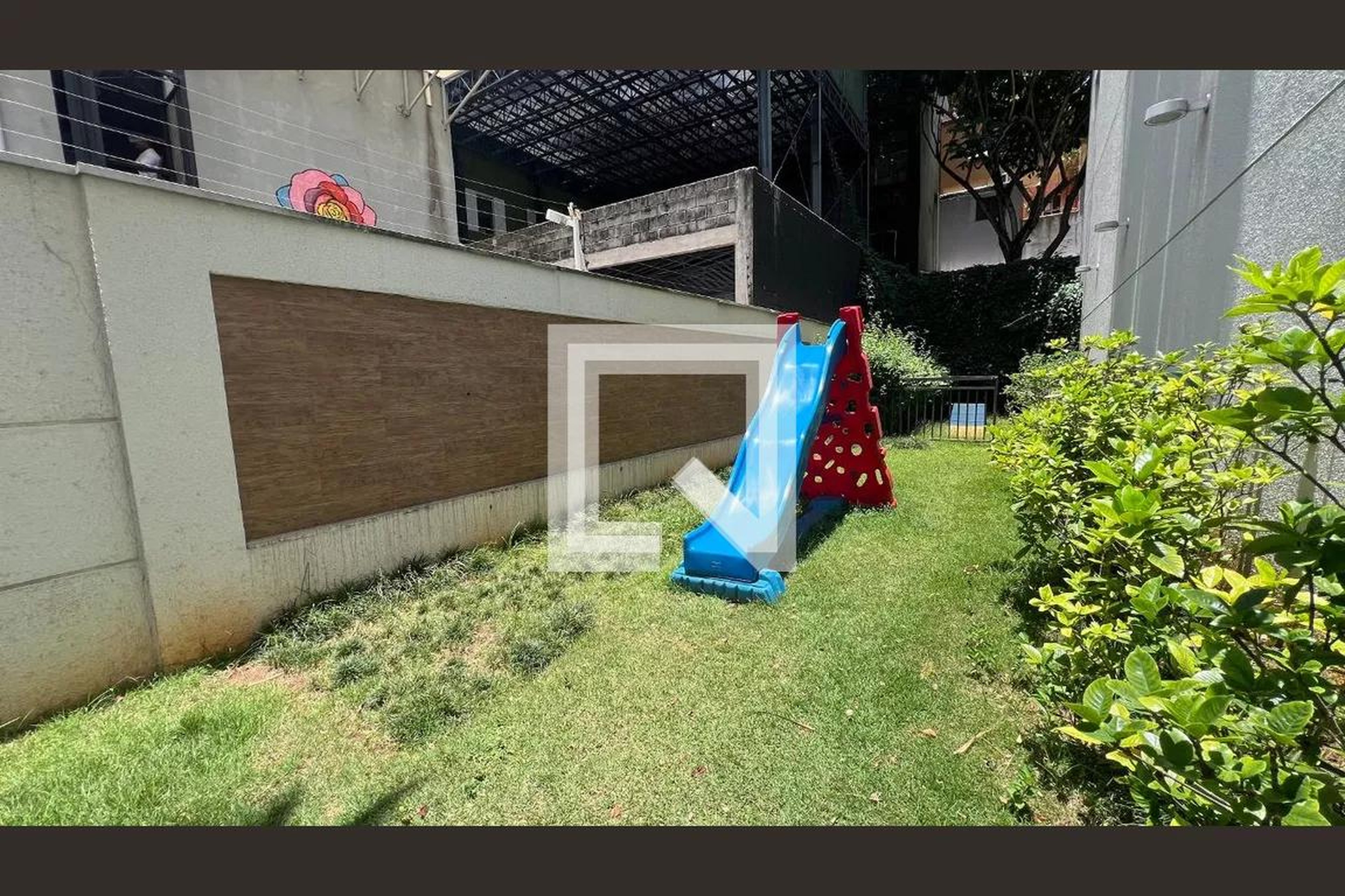 Playground - Define Home Life Pinheiros