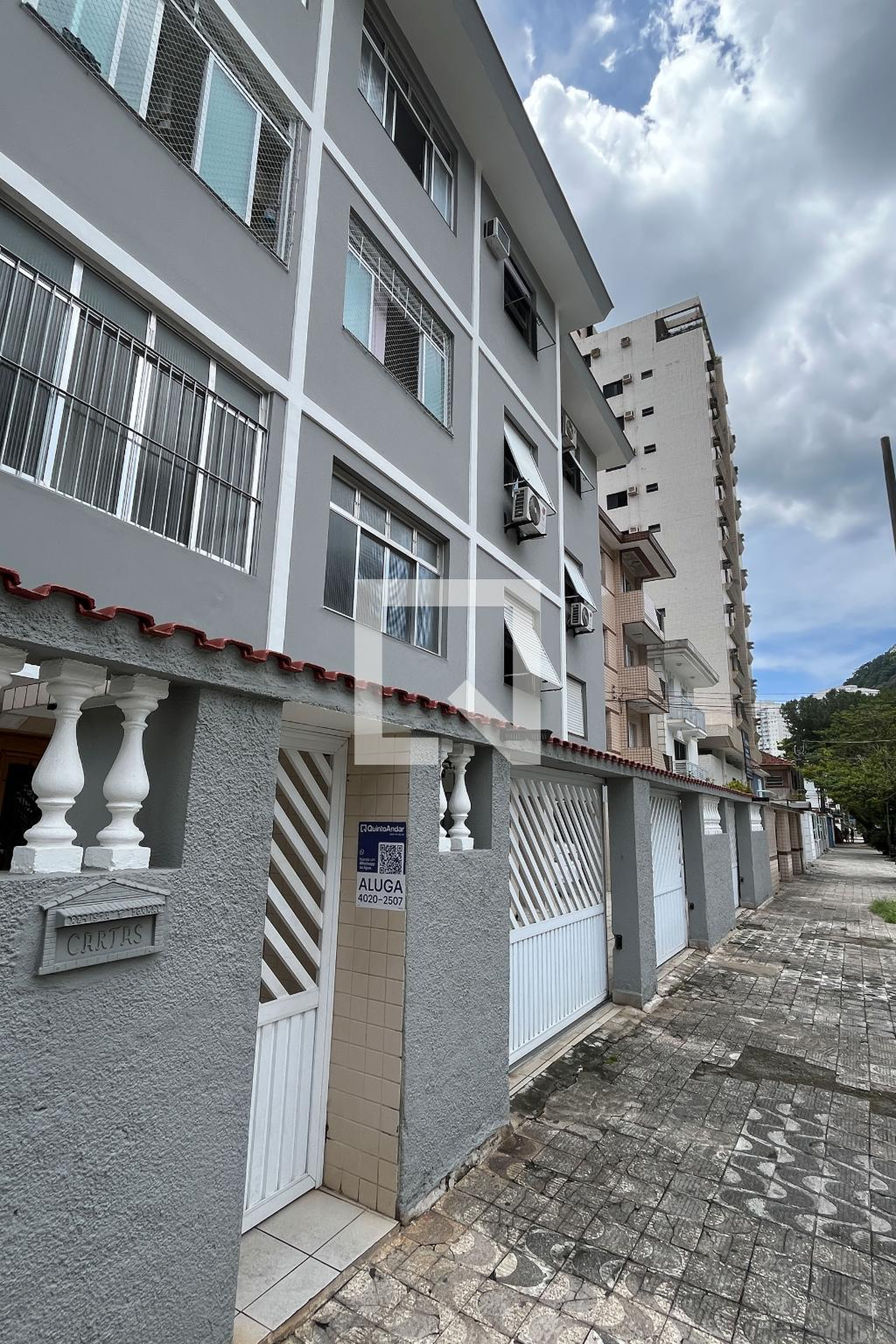 Fachada Condomínio em Rua São Judas Tadeu, 41