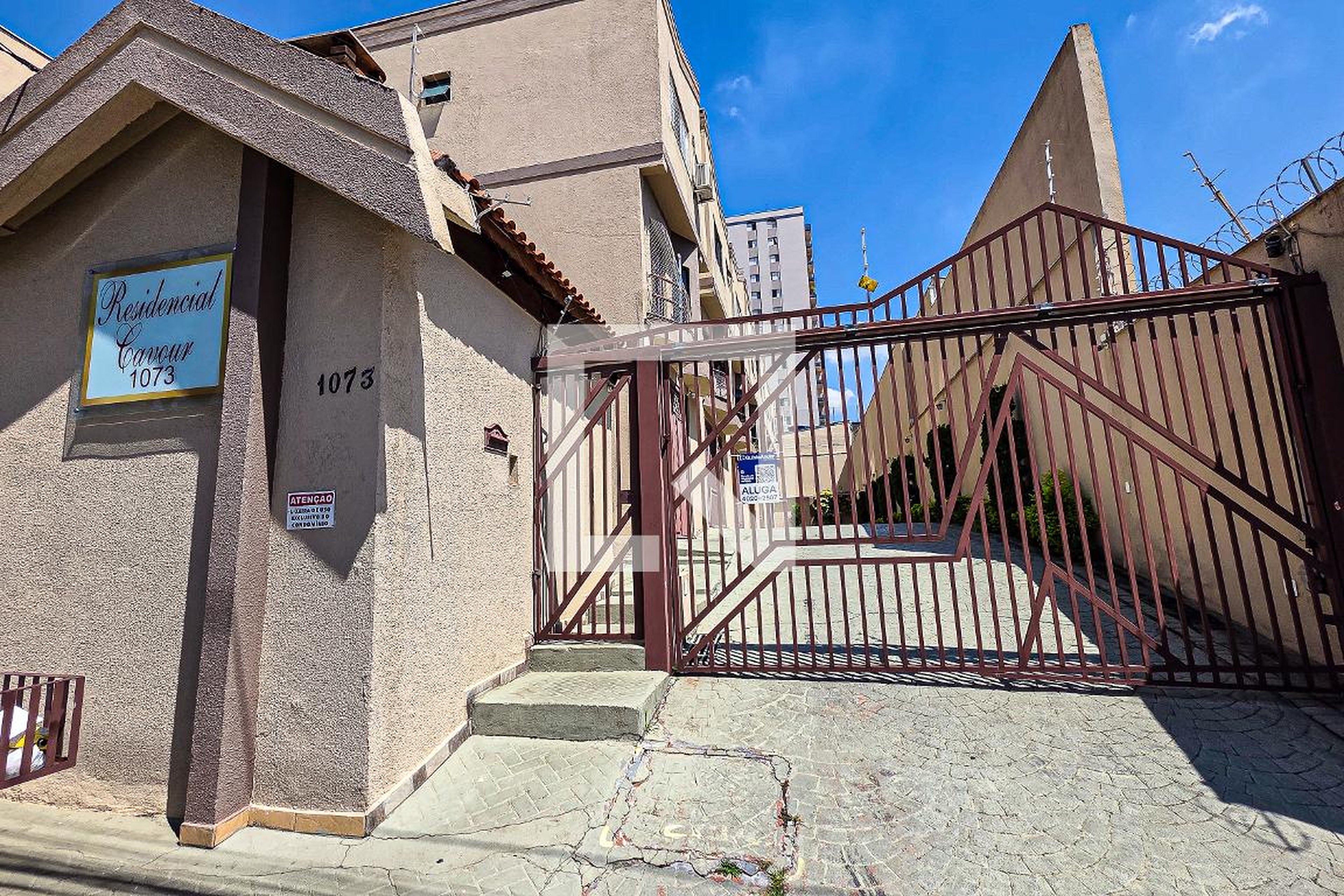 Fachada Condomínio em Rua Cavour, 1073