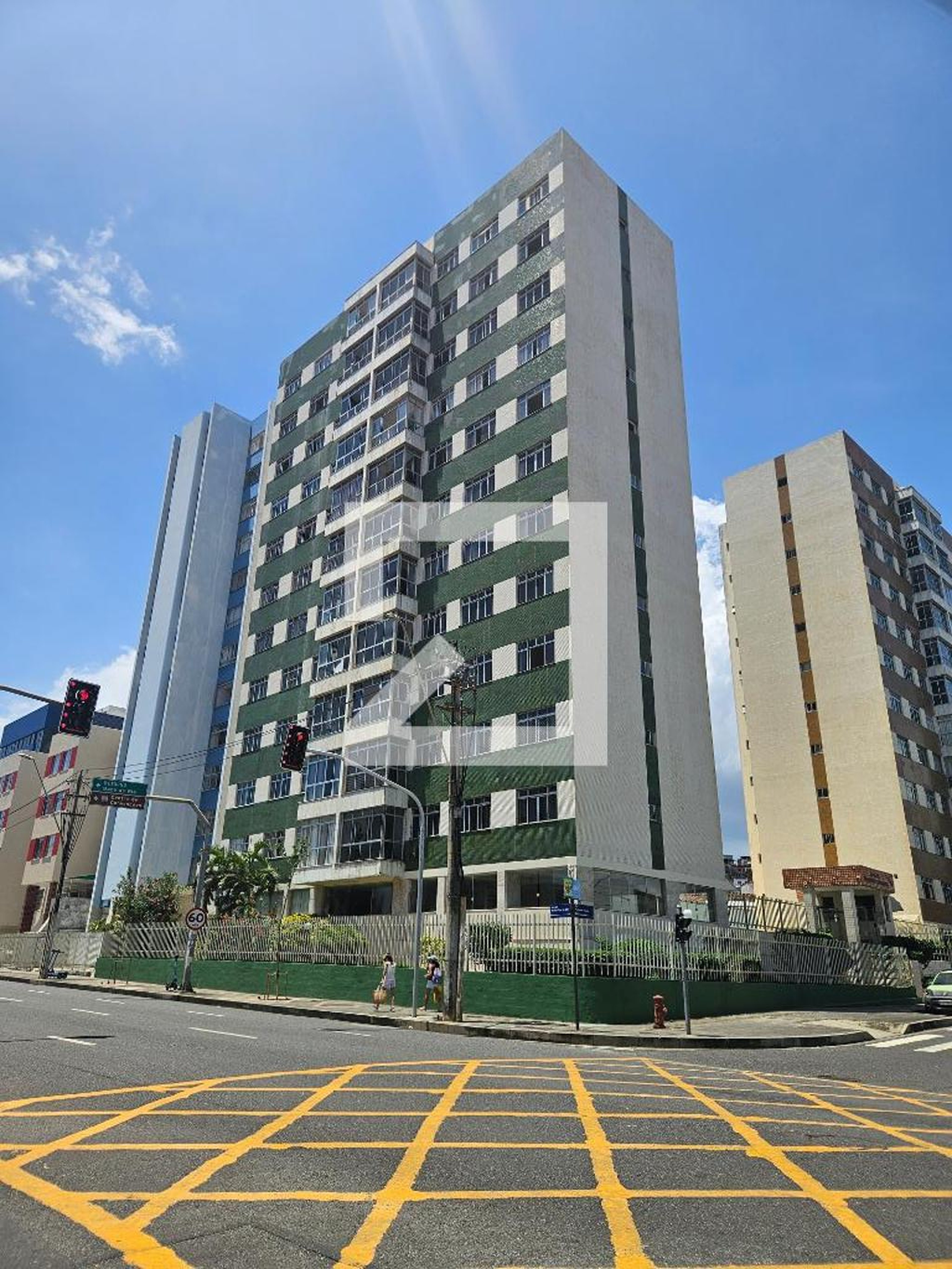 Fachada do Prédio Condomínio Aquarius e Litoraneus