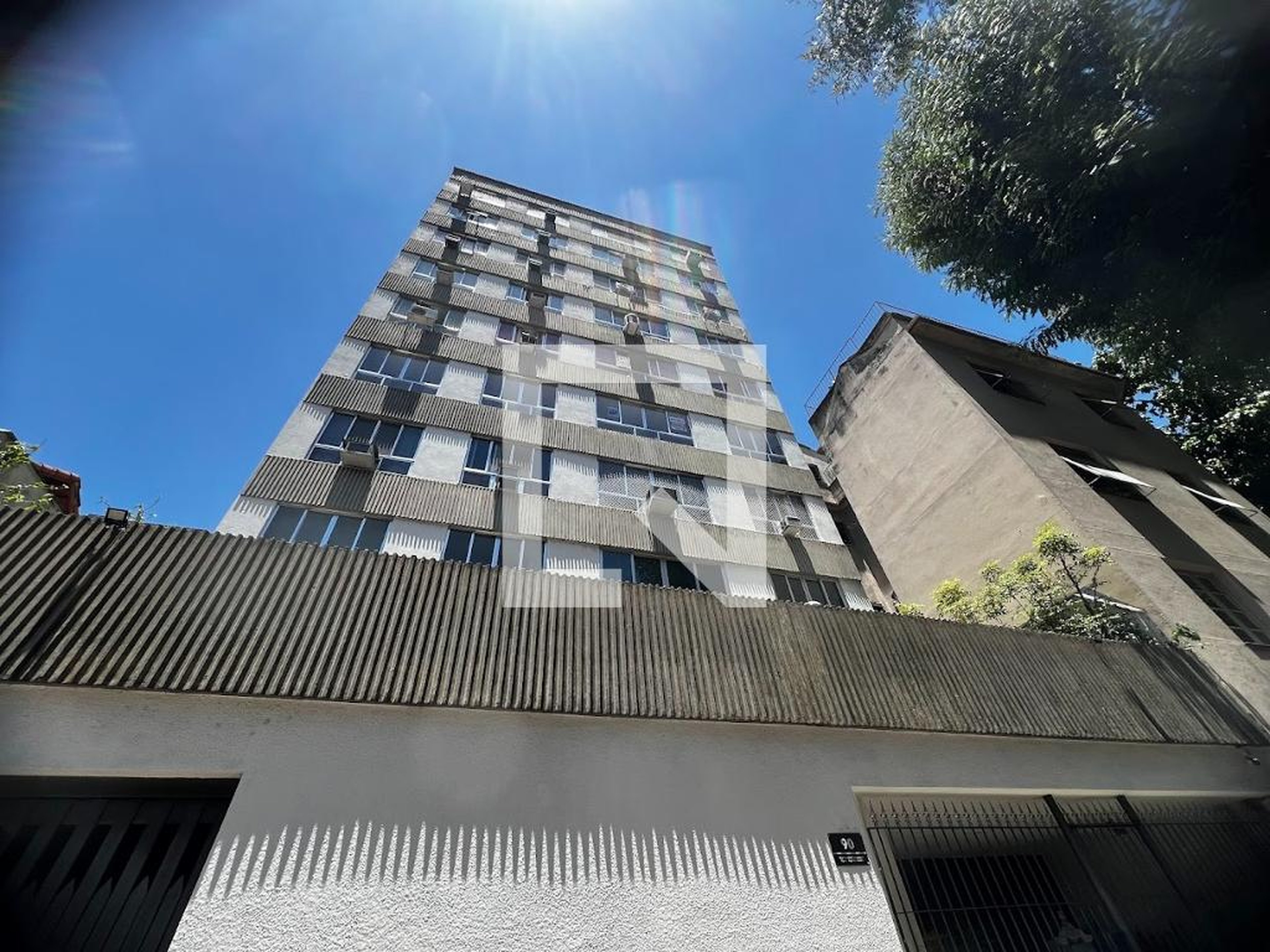 Fachada Condomínio em Rua Marechal Trompowski, 90