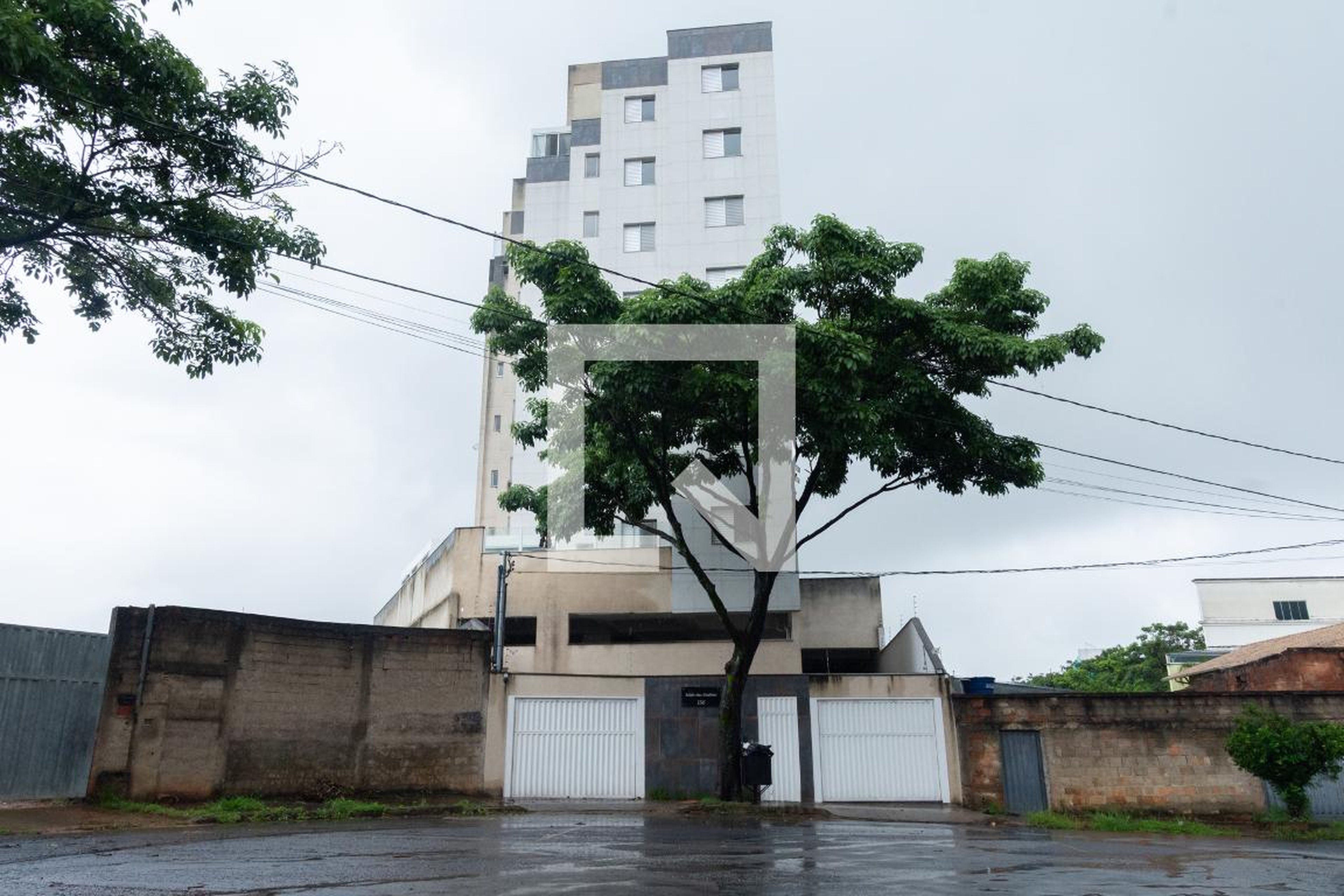 Fachada Condomínio em Alameda das Gralhas, 156
