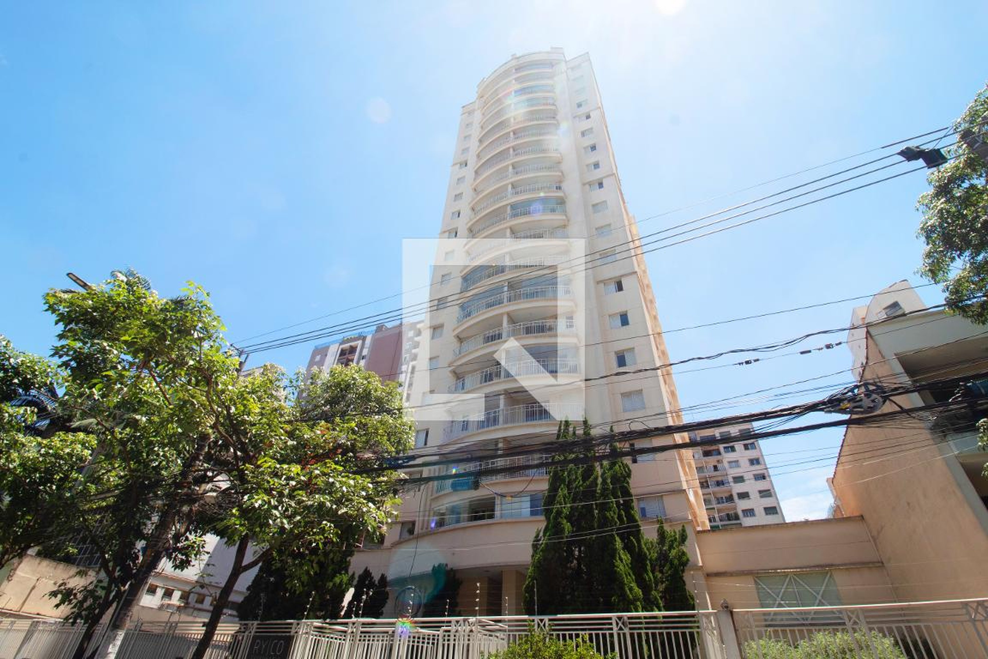 Fachada Condomínio Oscar Freire Home Flex