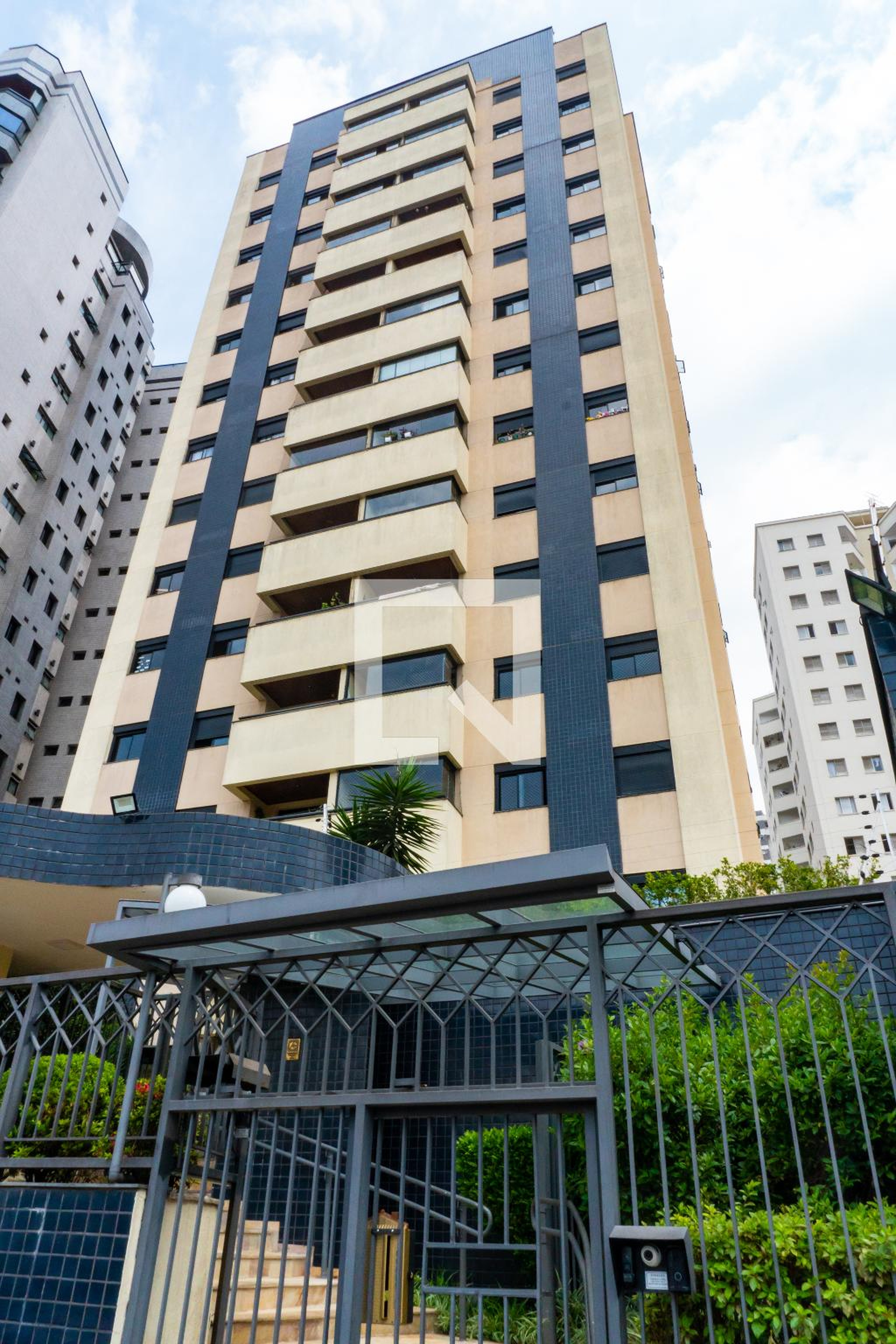 Fachada do Prédio Condomínio Toulouse