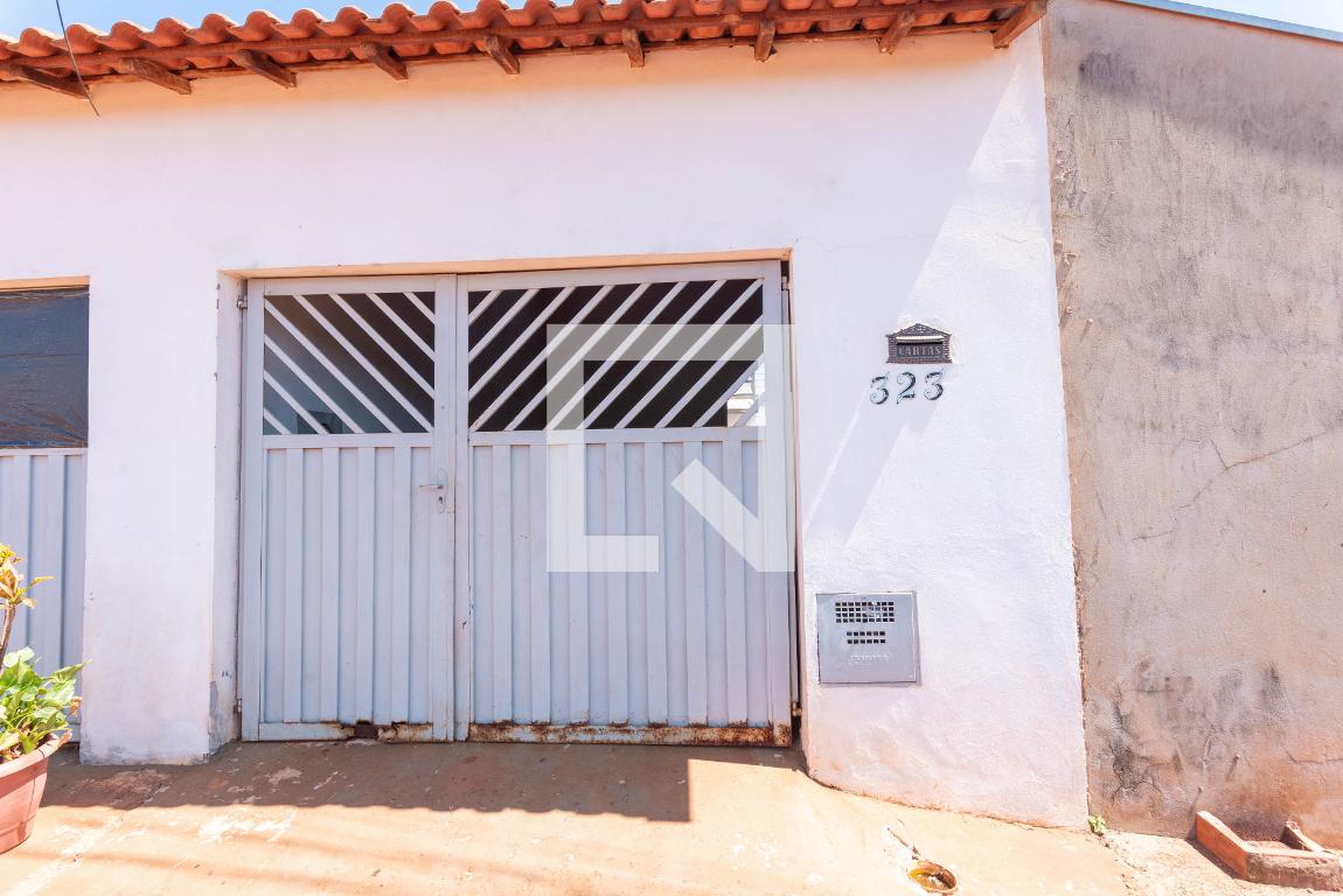 Fachada Condomínio em Rua da Maratona, 323