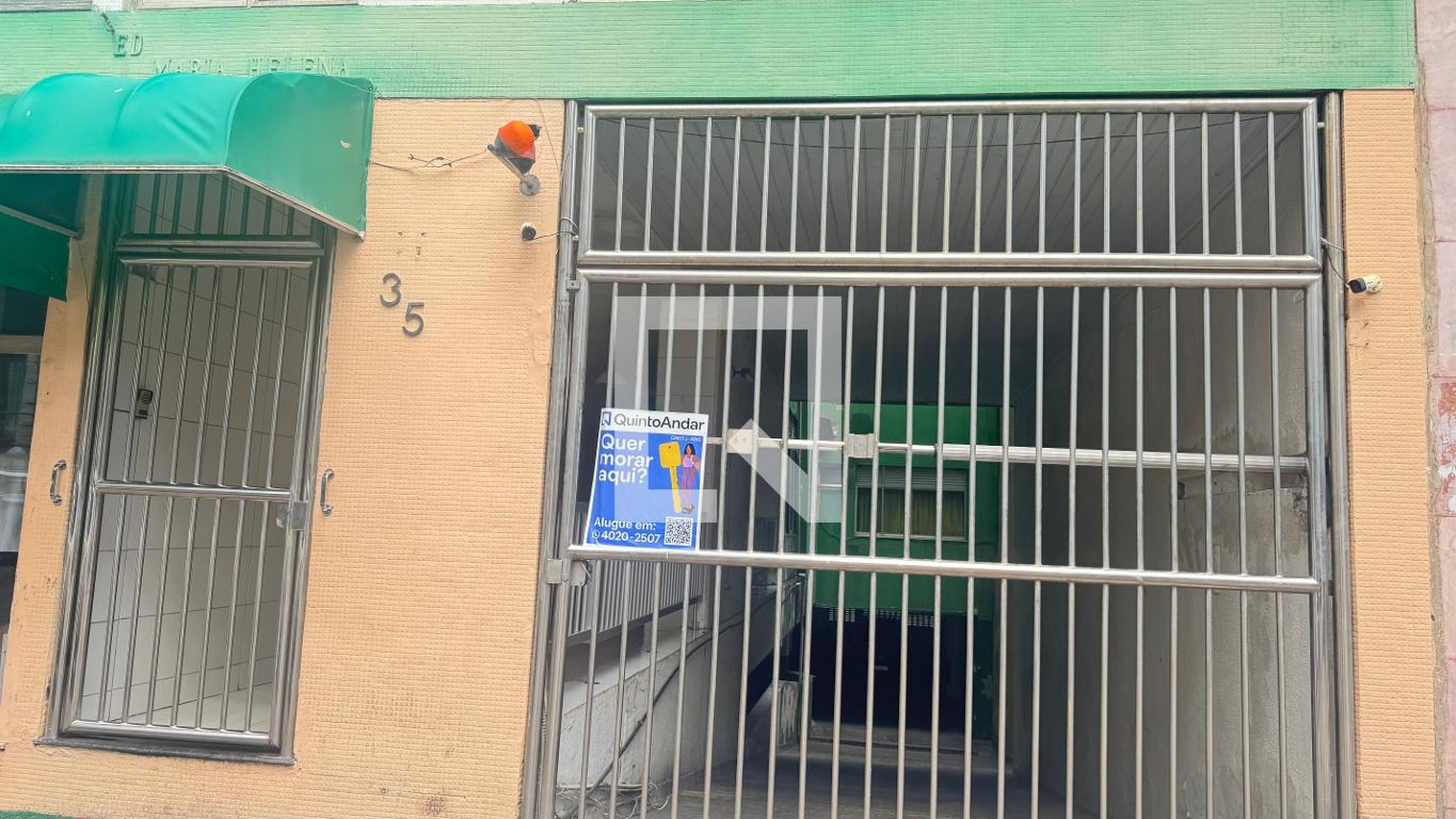 Fachada Condomínio em Largo Dois de Julho, 35