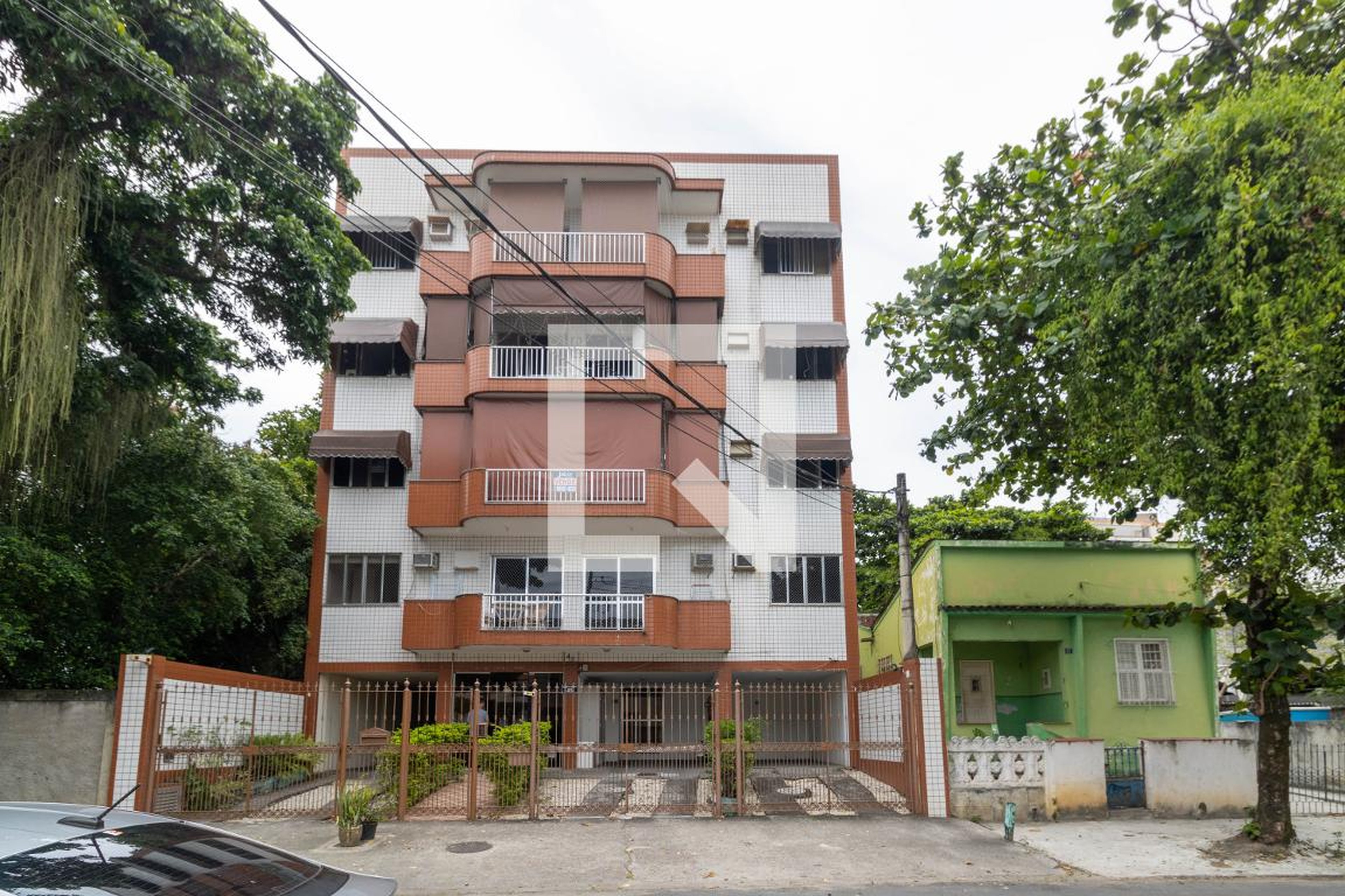 Fachada do Prédio Condomínio em Rua Tendi, 45