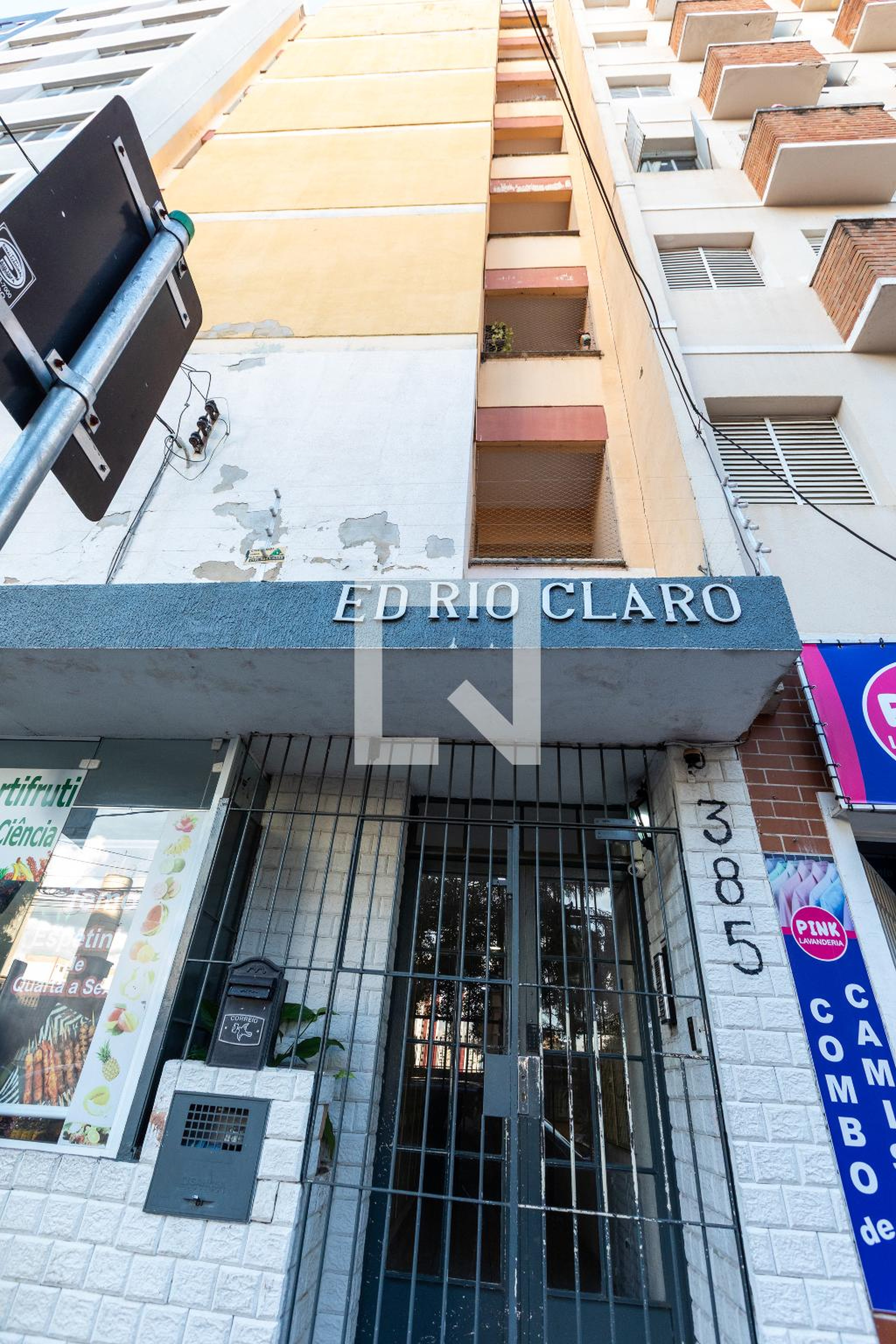 Fachada do Prédio Condomínio Rio Claro