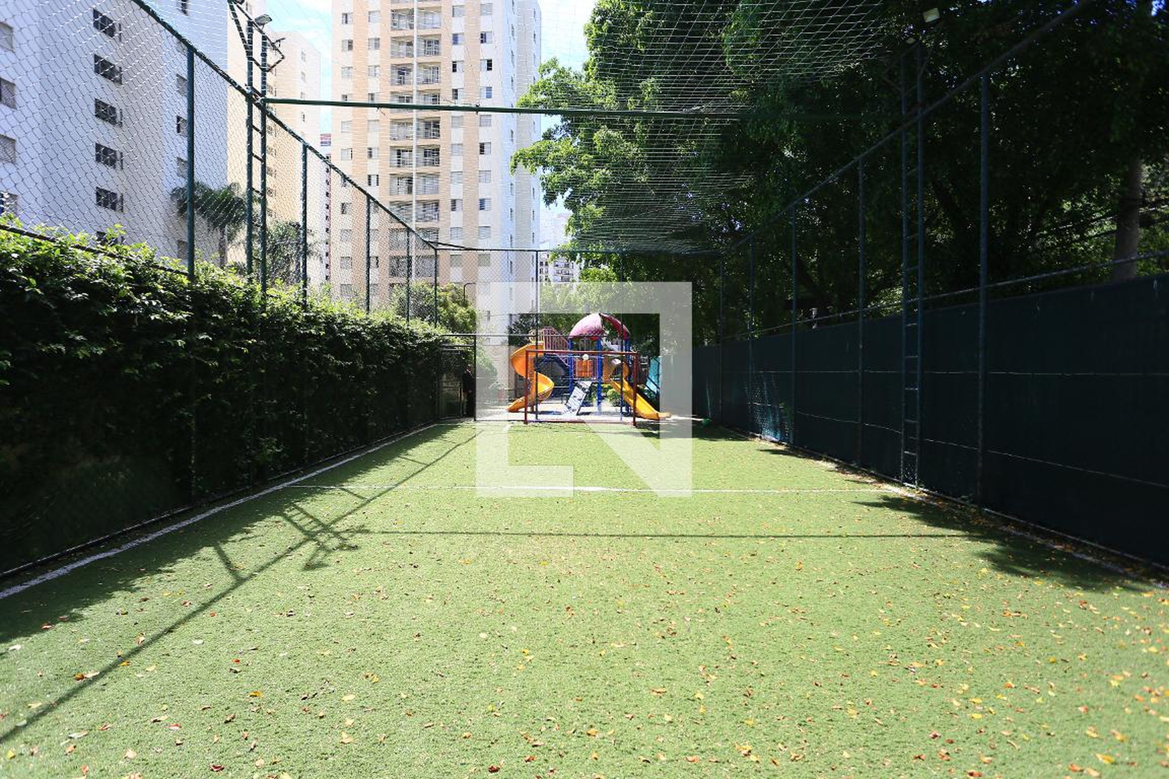 Quadra Esportiva - California Gardens