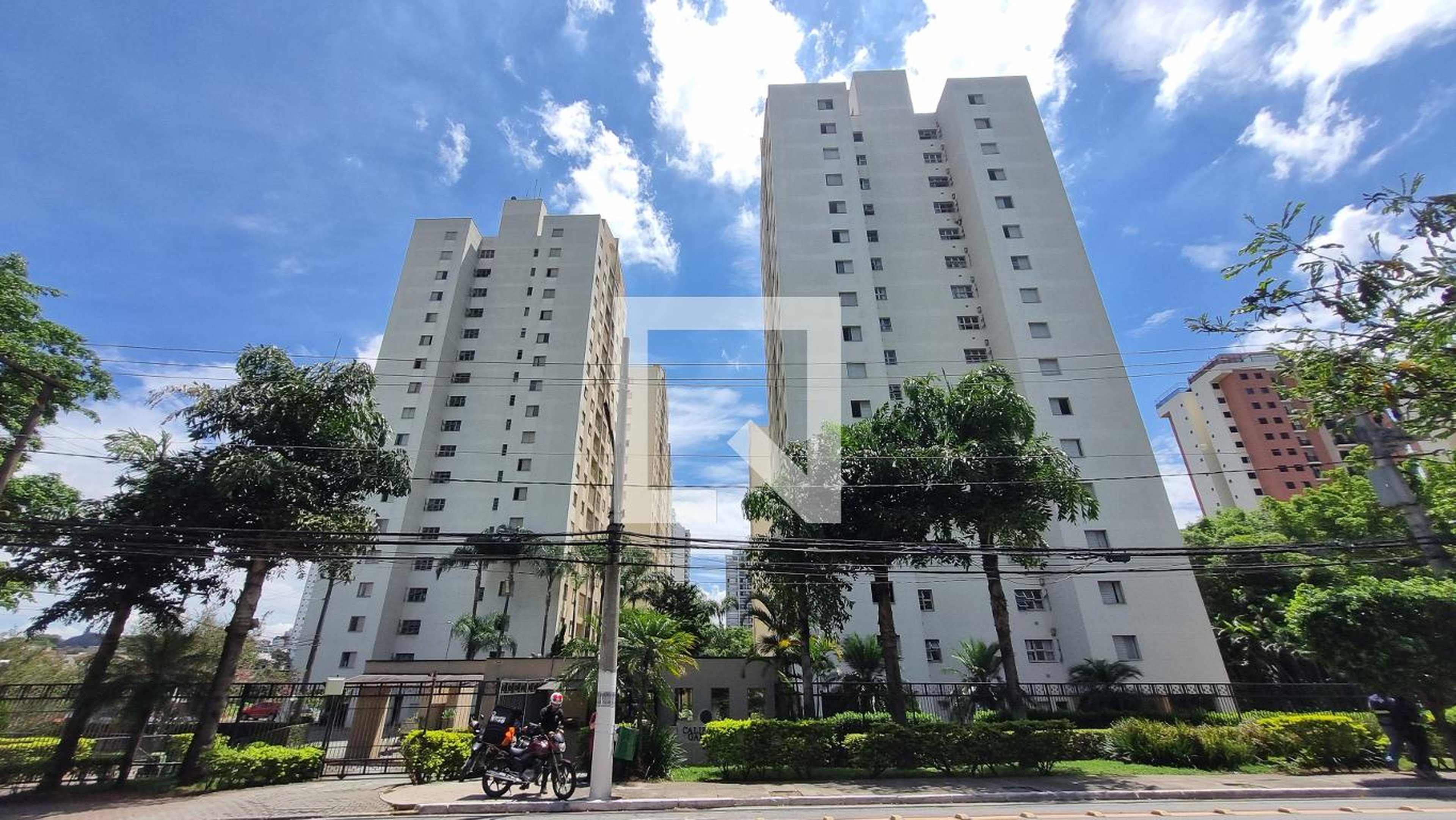 Fachada Condomínio California Gardens