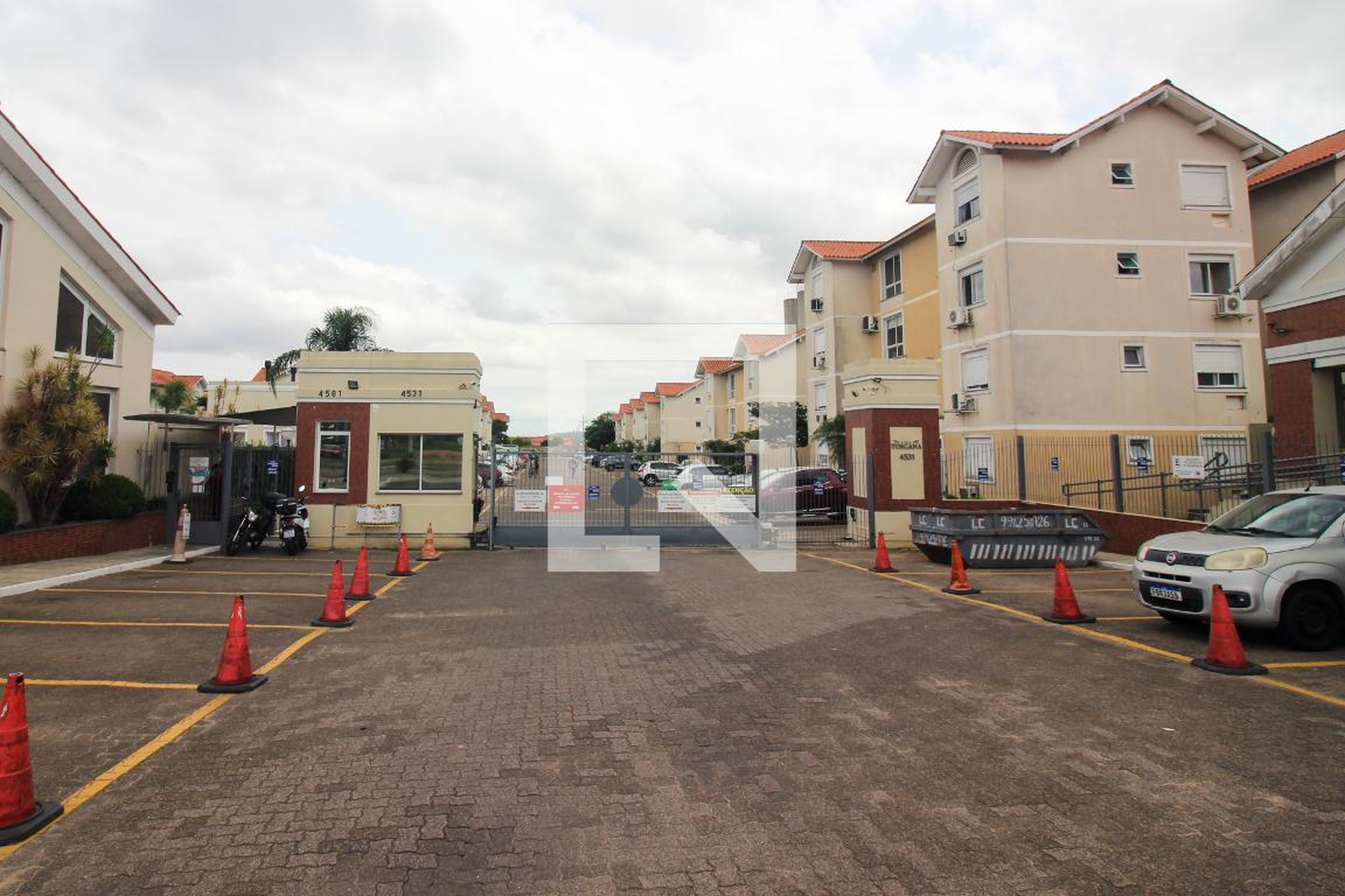 Fachada do condomínio Condomínio Villa Toscana