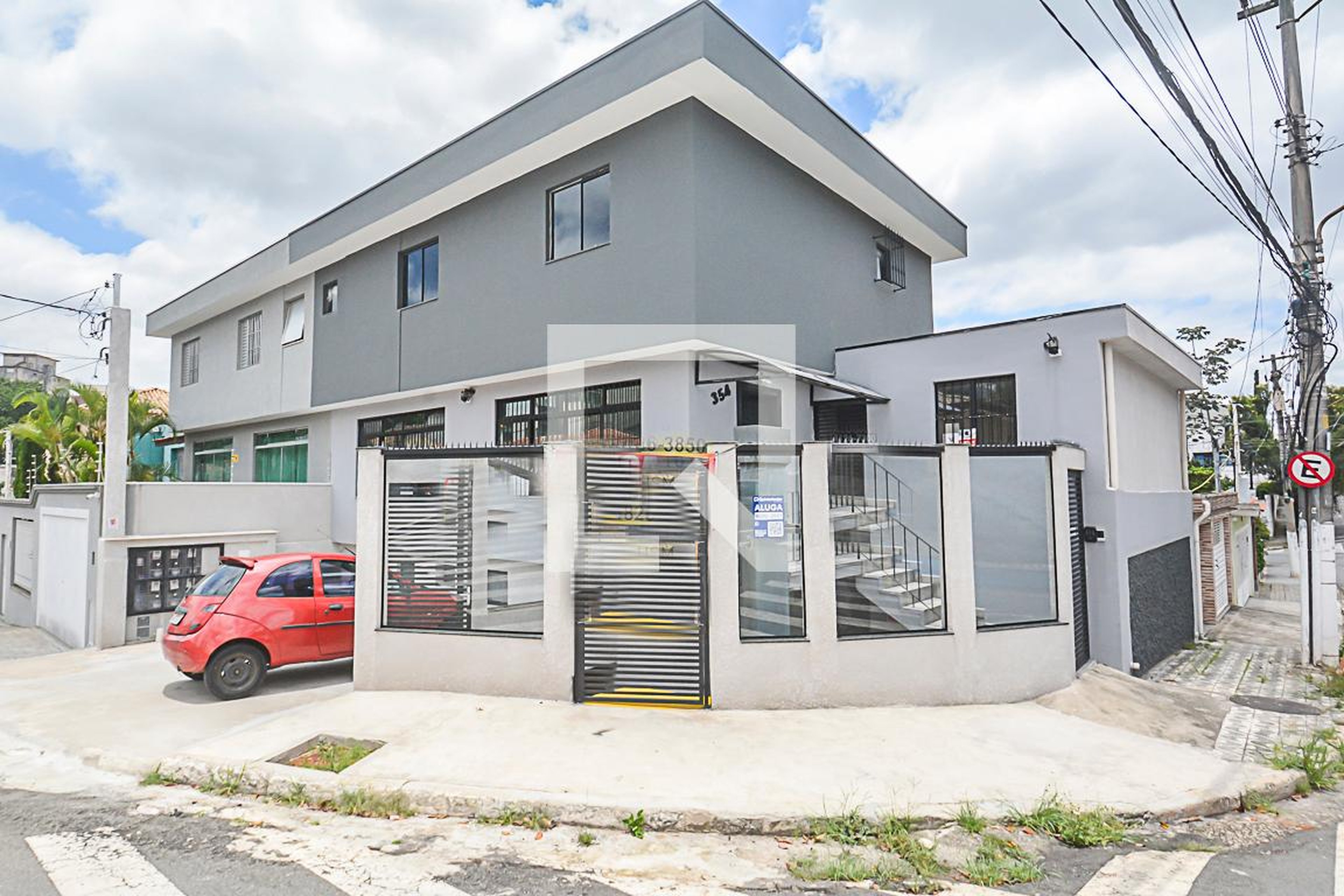 Fachada do Prédio Condomínio em Rua Tasman, 354