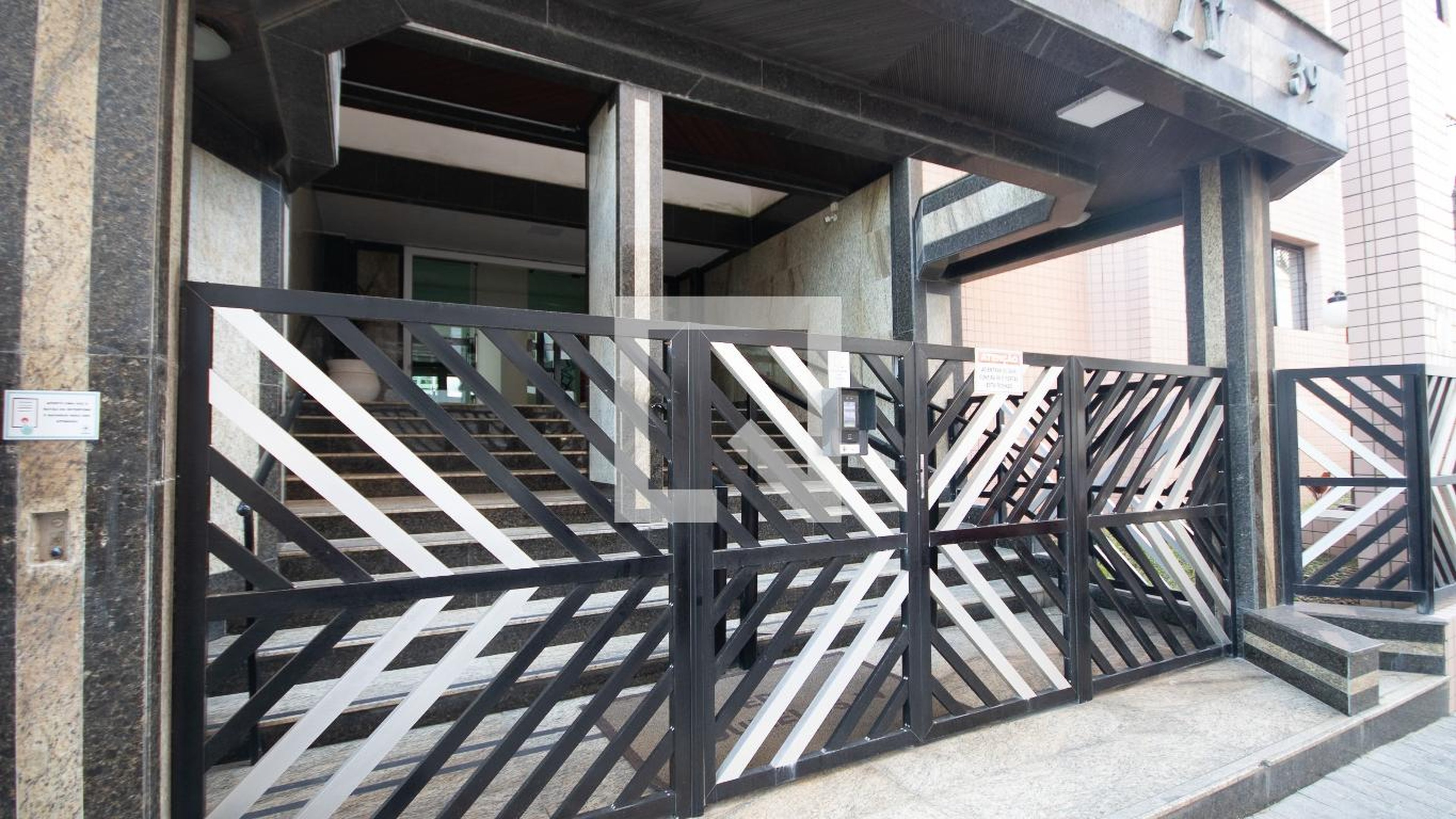 Fachada Condomínio Mourelos IV