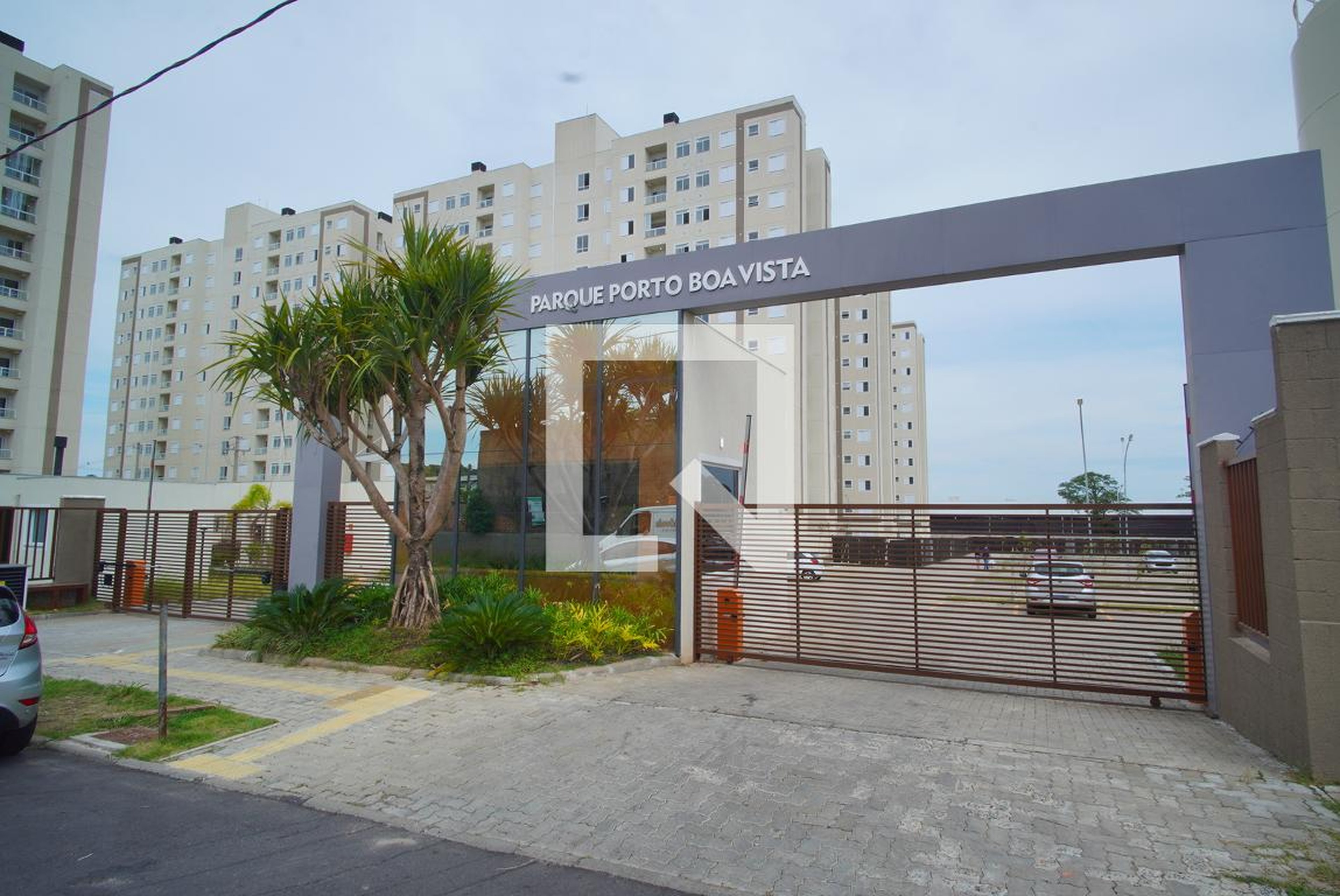 Fachada Condomínio em Rua Waldemar Luiz de Freitas Filho, 3053