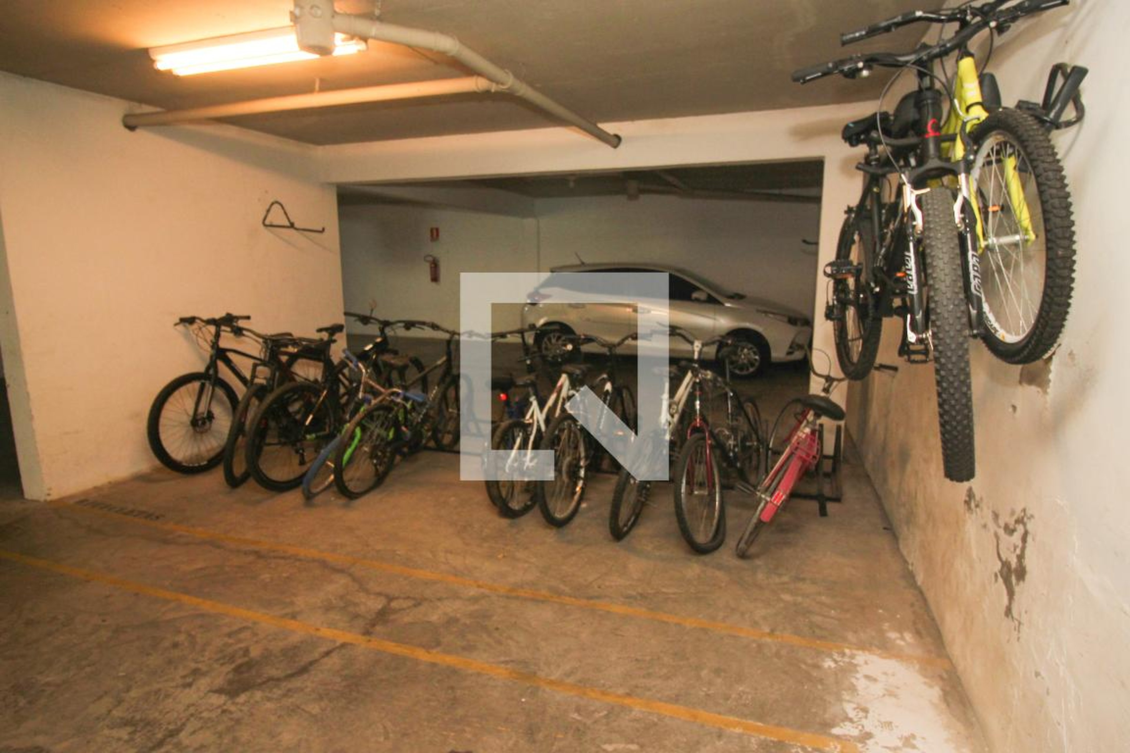 Bicicletário - Edifício Saint Felicien