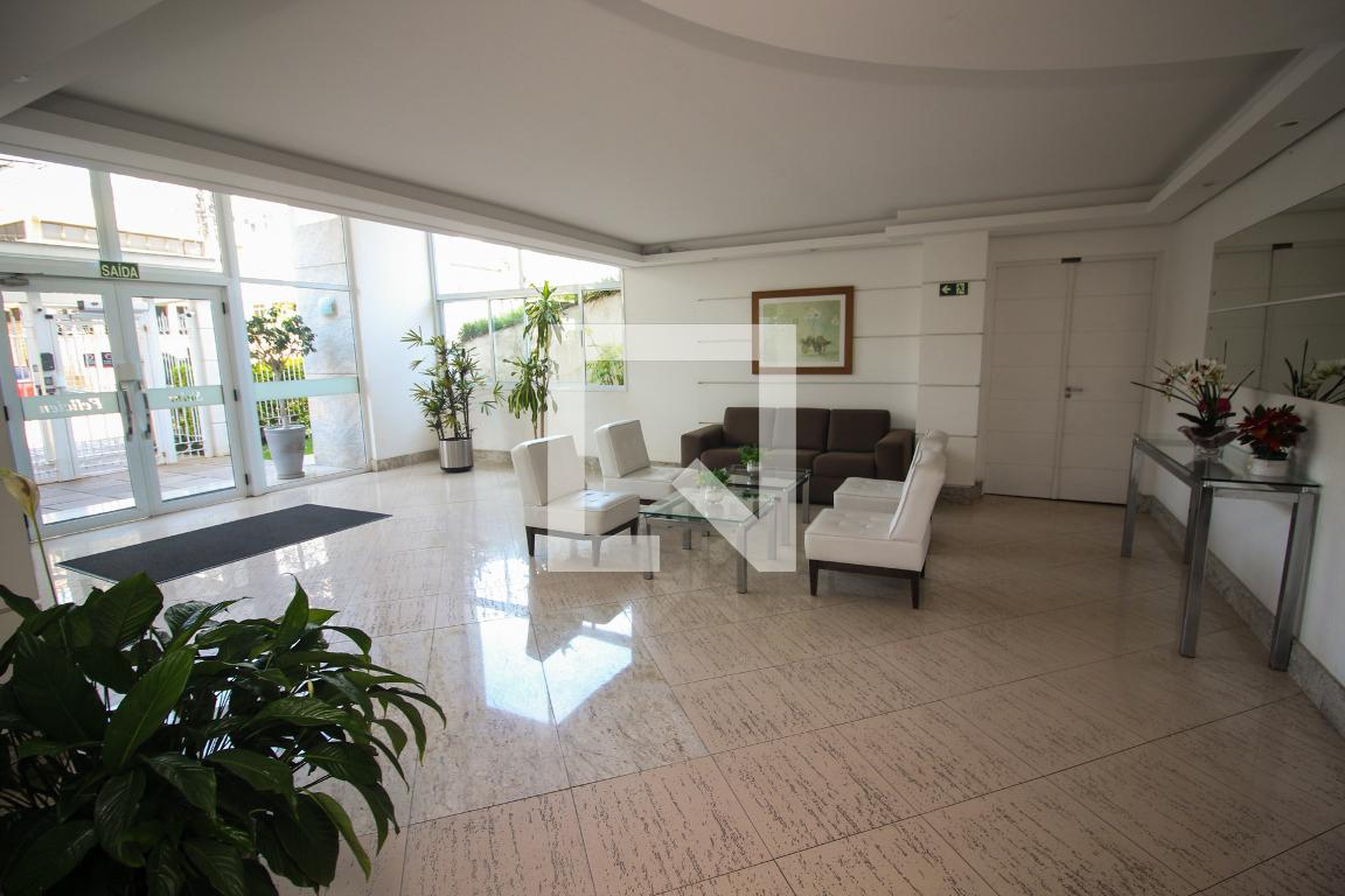 Hall de entrada - Edifício Saint Felicien