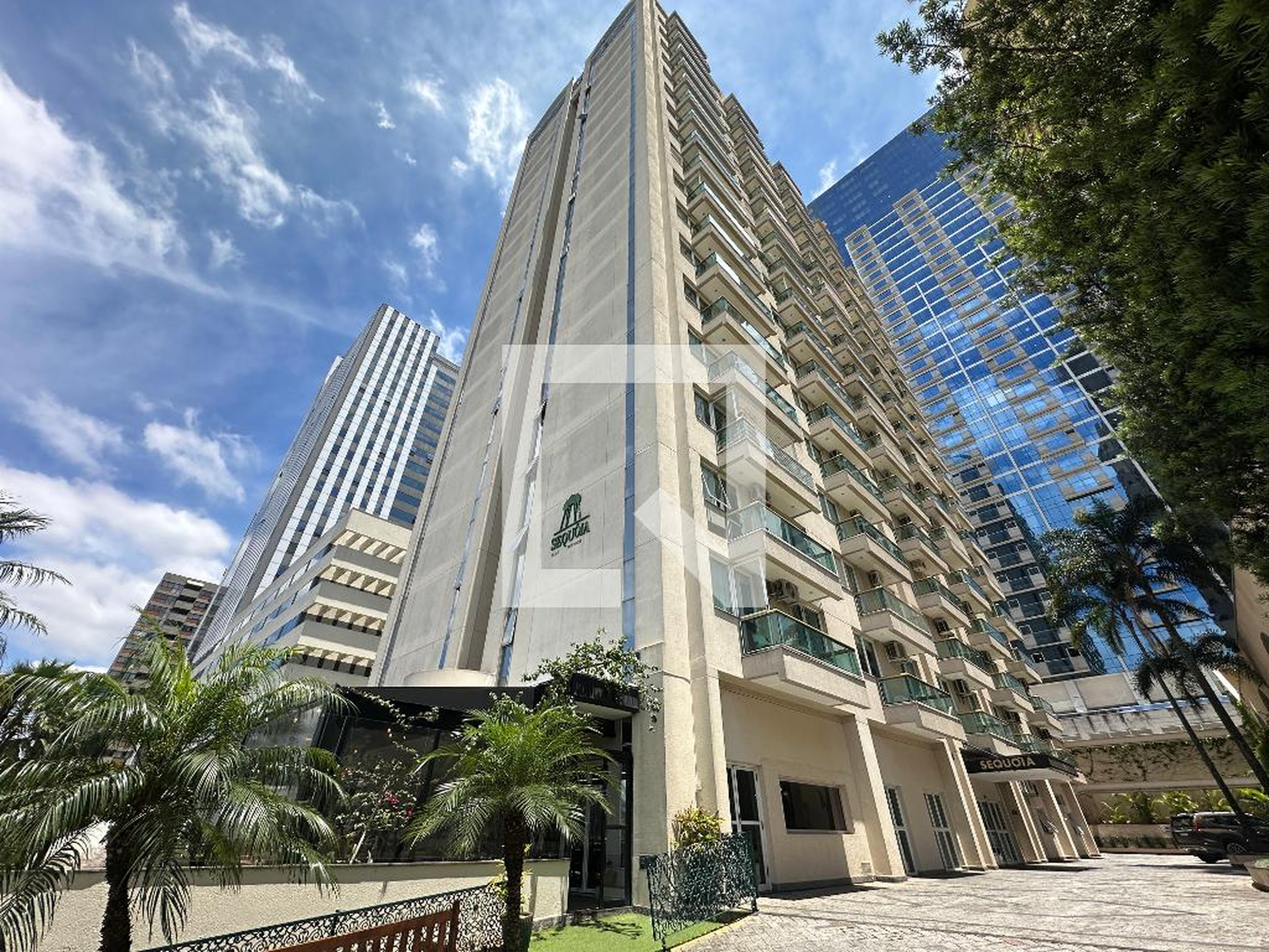 Fachada Condomínio Sequoia