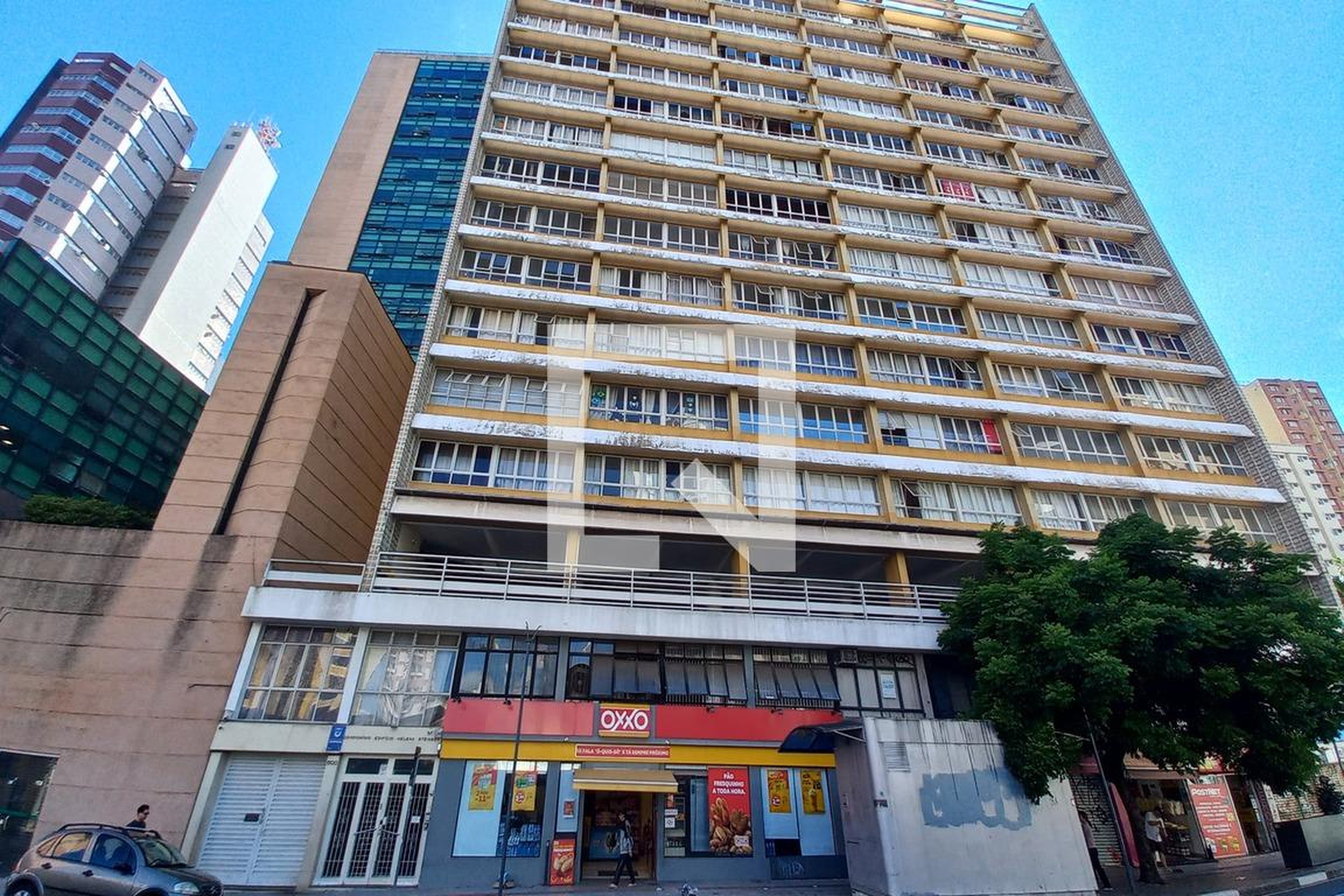 Fachada do Prédio Condomínio Helena Steinberg