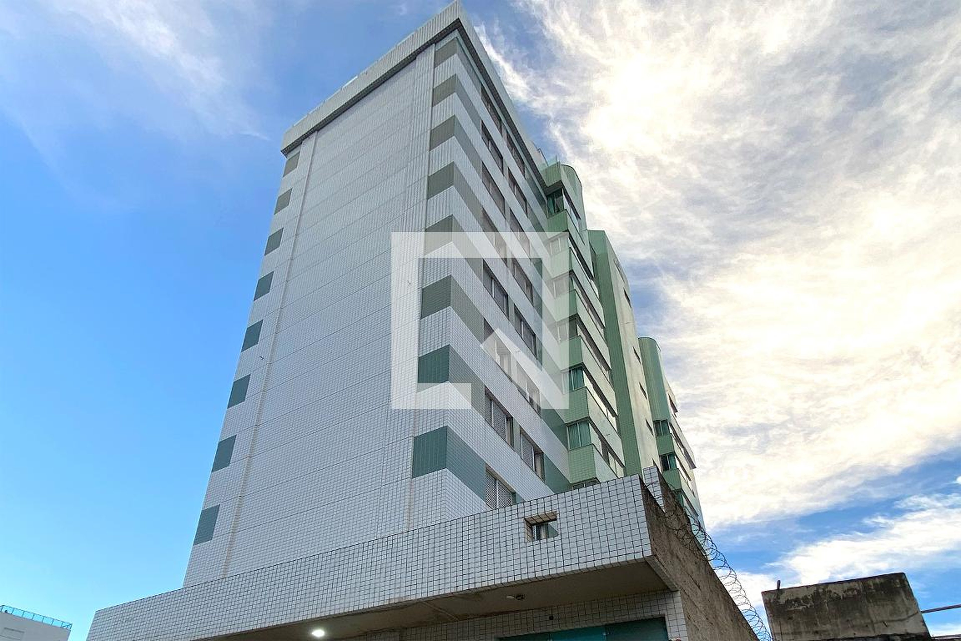 Fachada Condomínio em Avenida Professor Mário Werneck, 3086