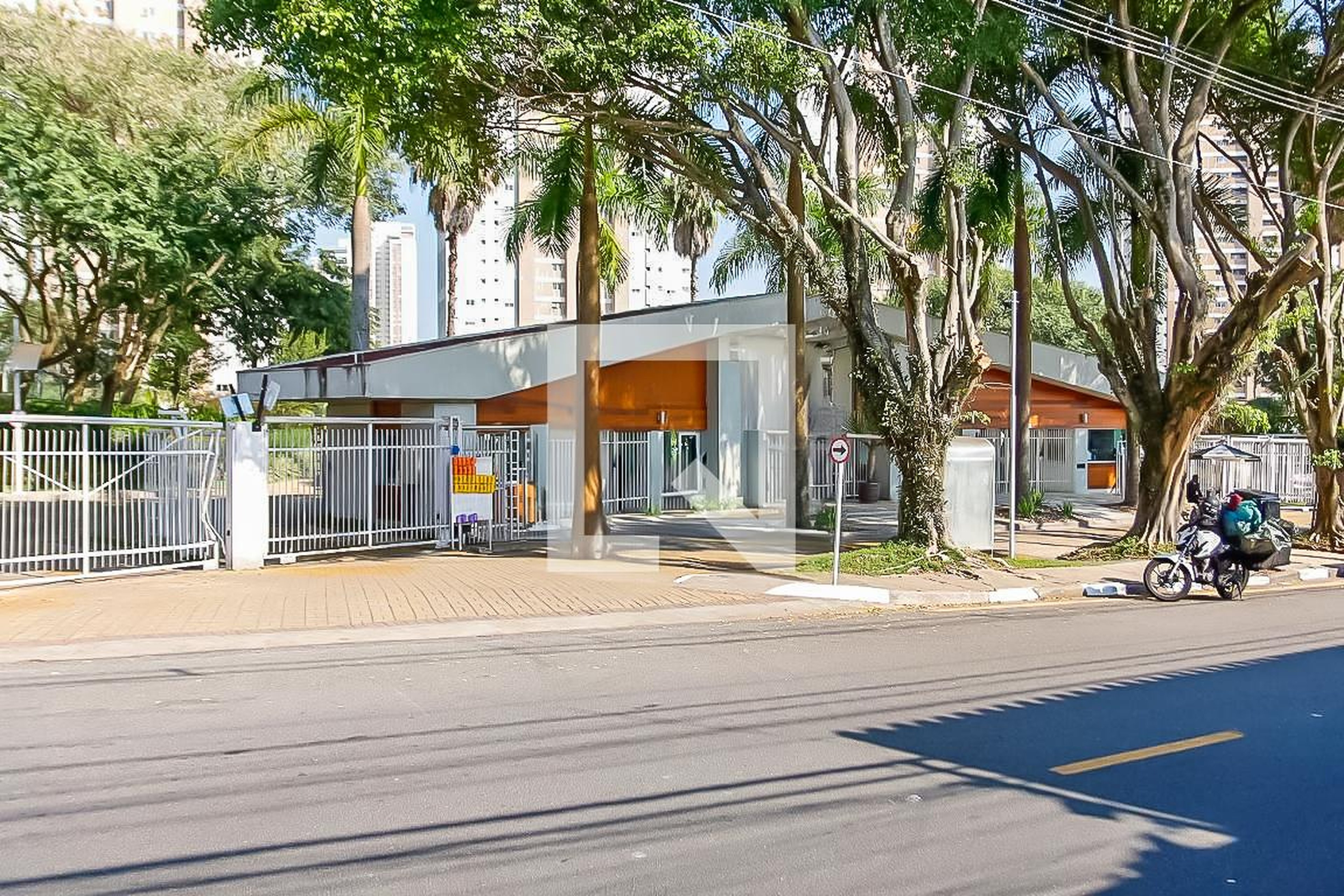 Fachada Condomínio Forte do Golf