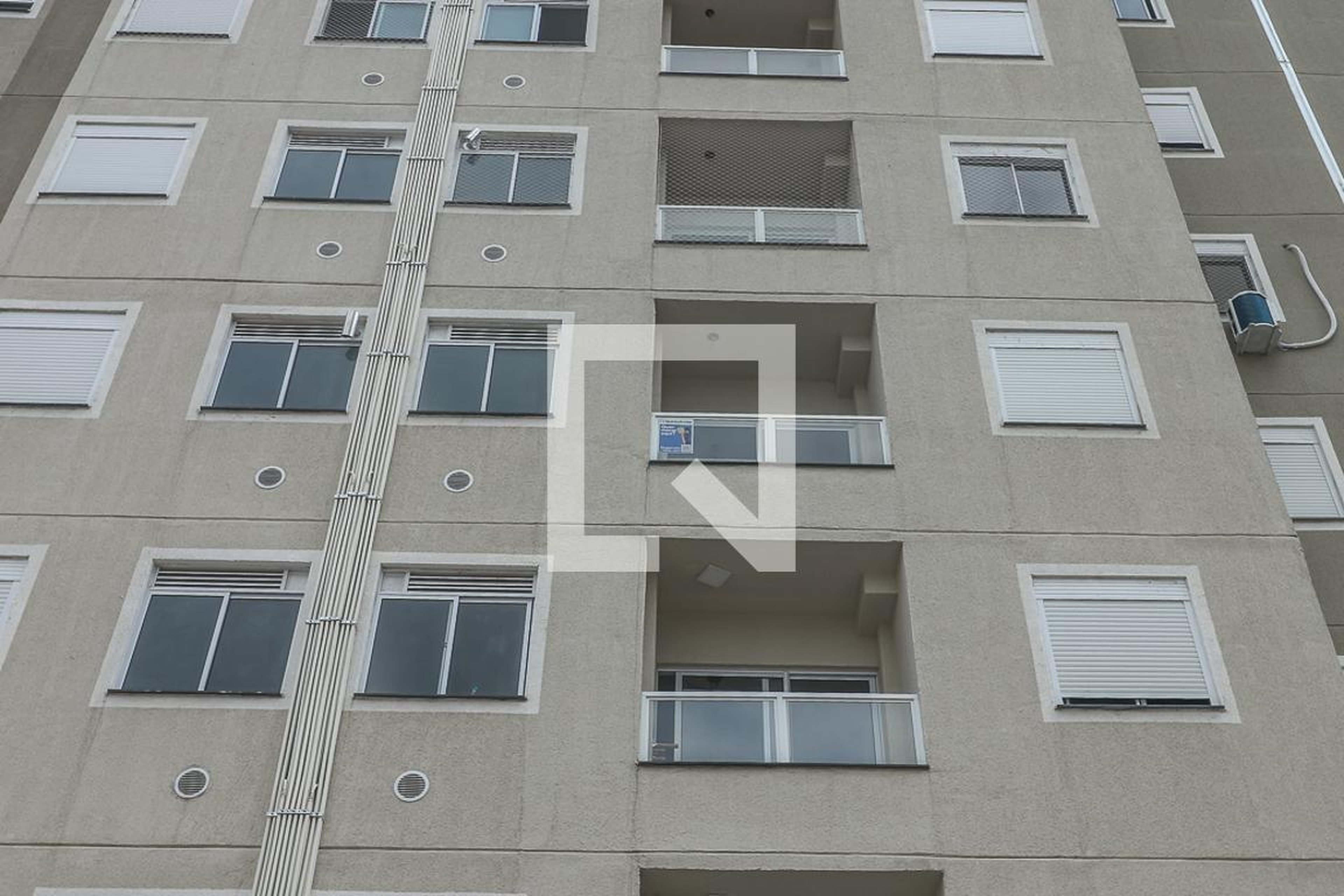 Fachada Condomínio Porto Hortênsias  MRV