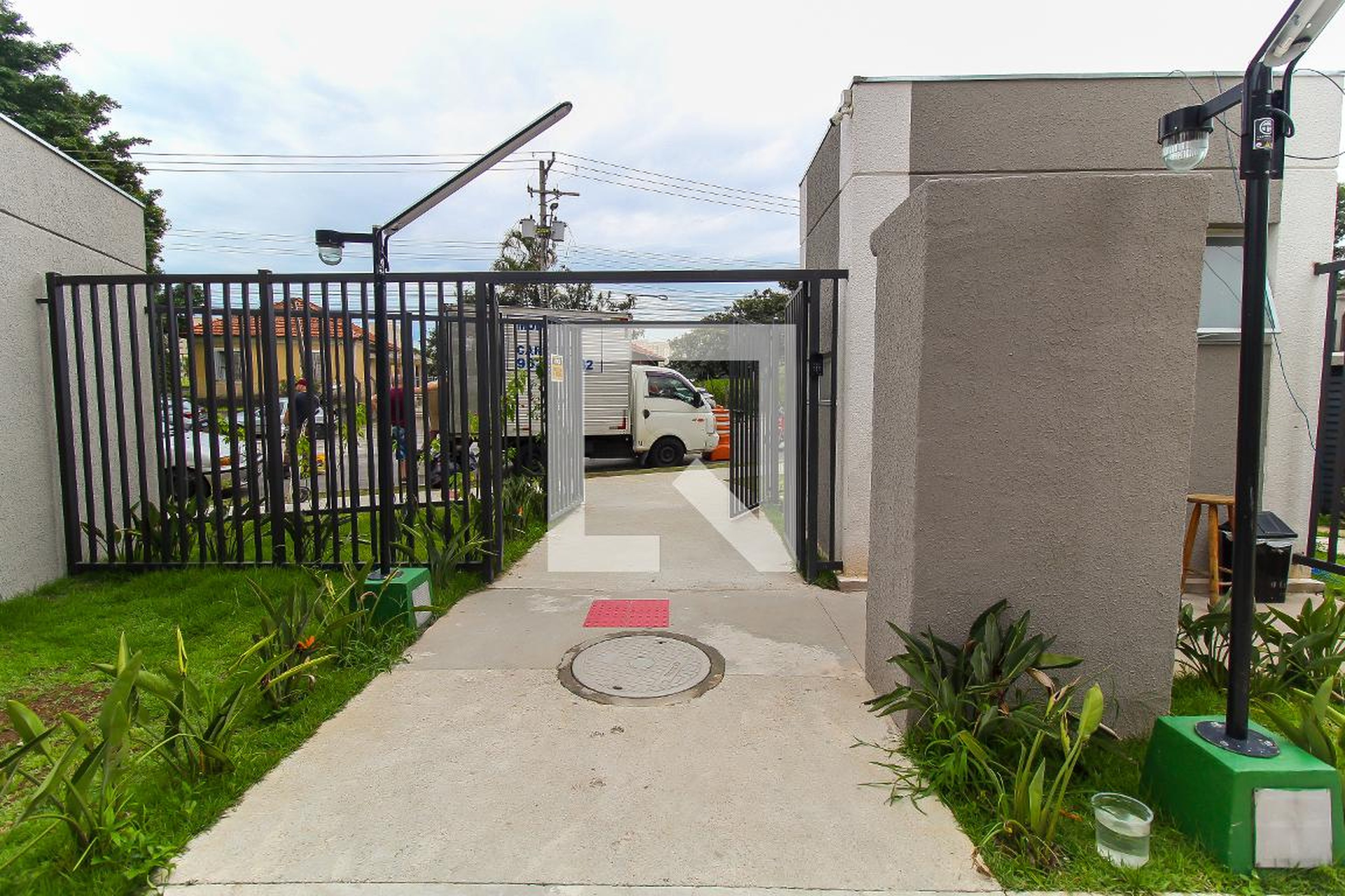 Entrada - Tamareiras