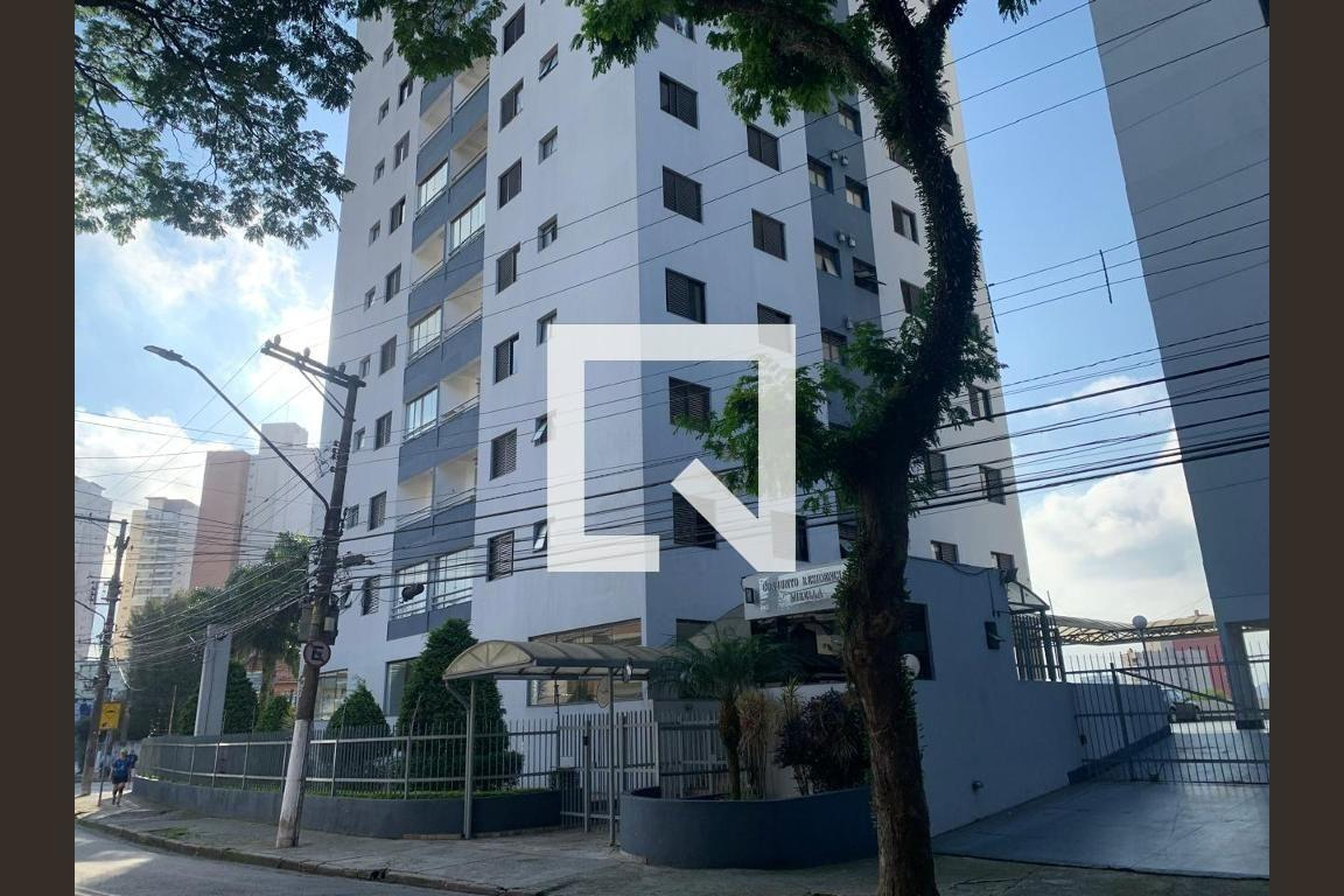 Fachada Condomínio em Rua Machado de Assis, 74