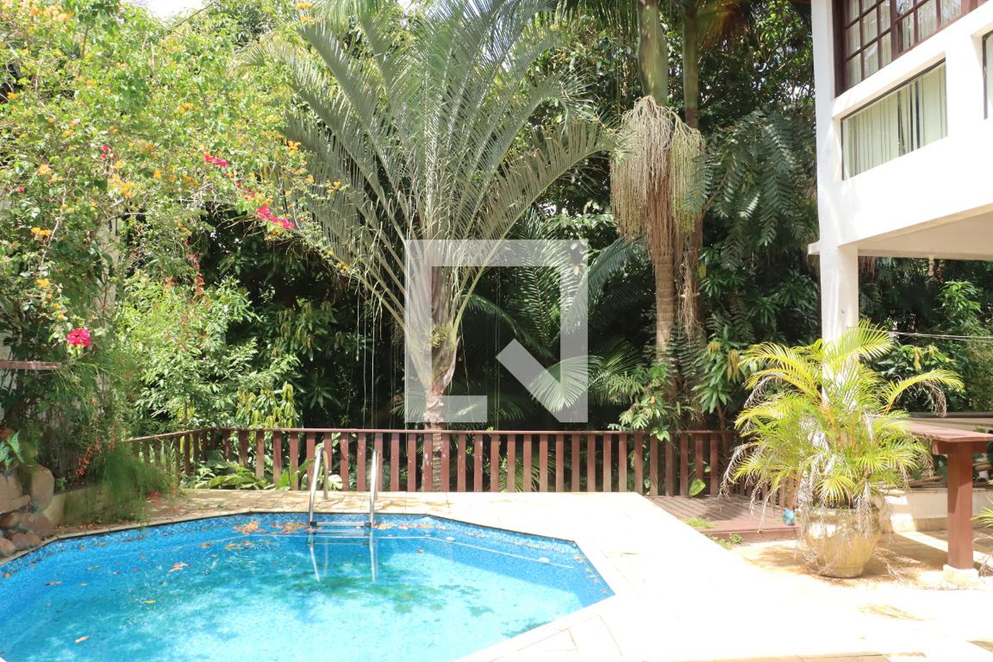 Área comum - Petit Village