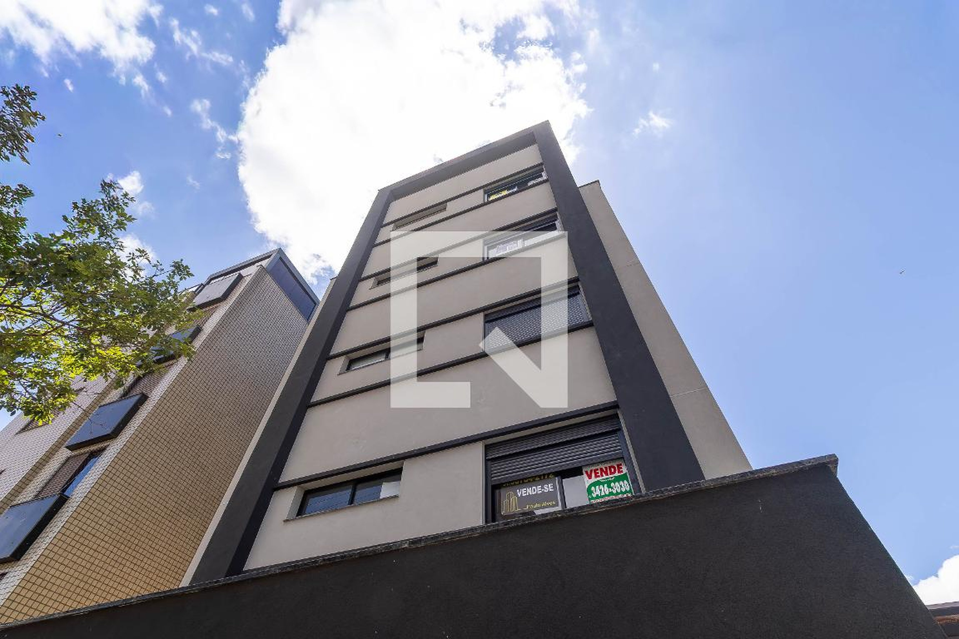 Fachada Condomínio Rosa Lino