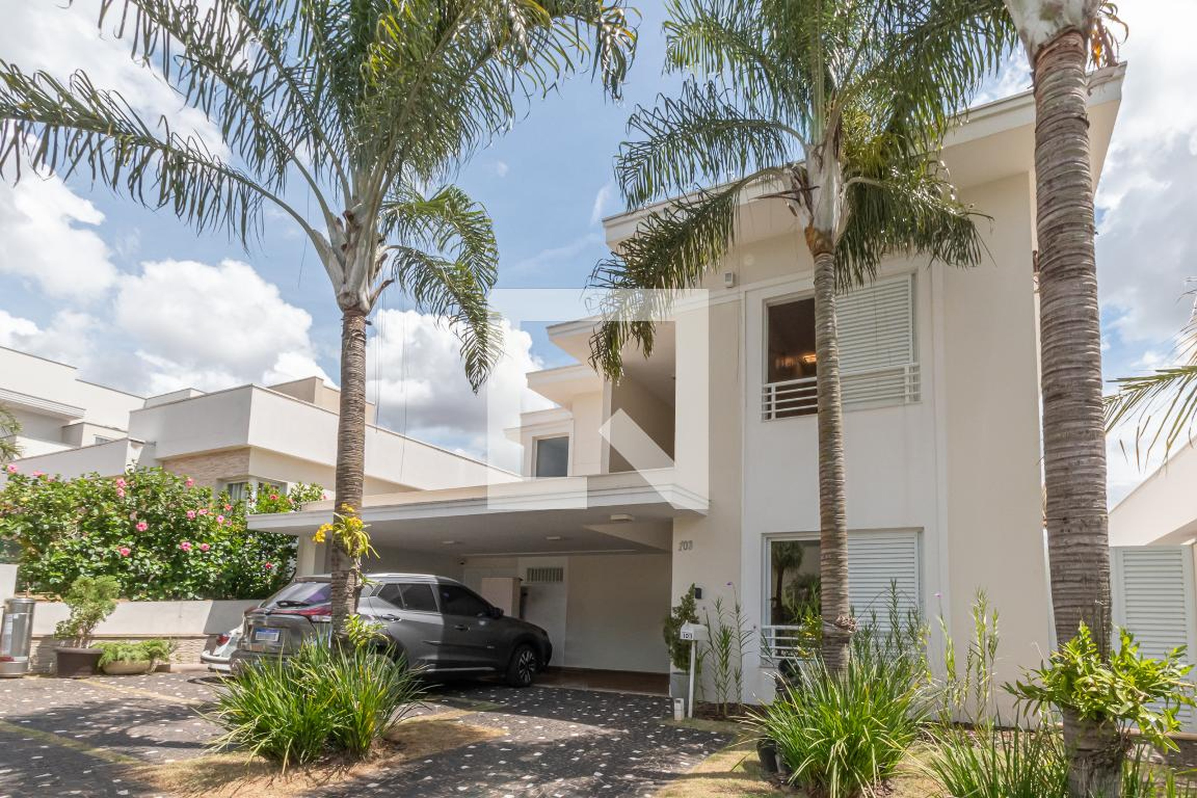 Fachada Condomínio em Rua Humberto Didone, 103