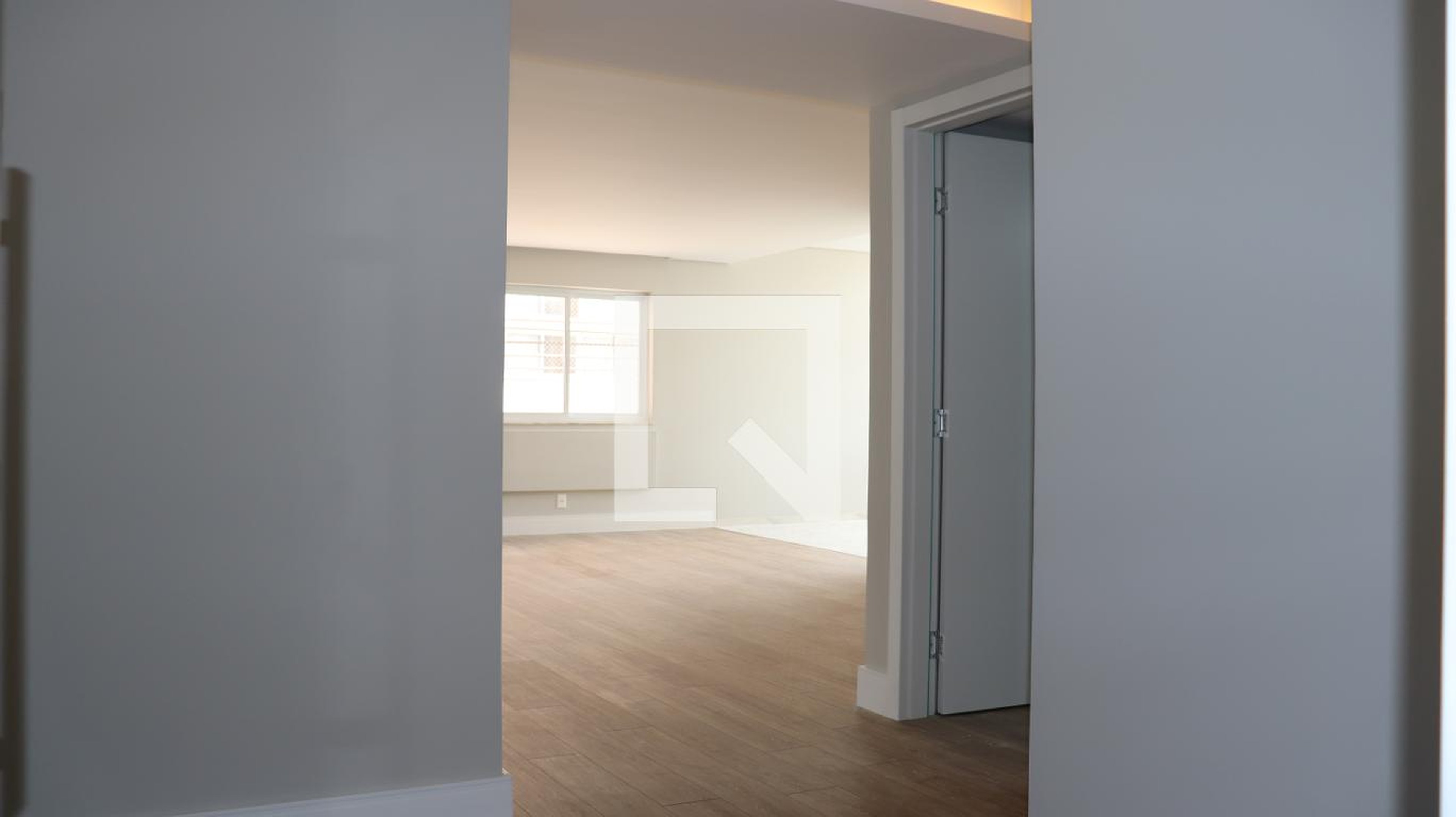 Hall de Entrada - Mira