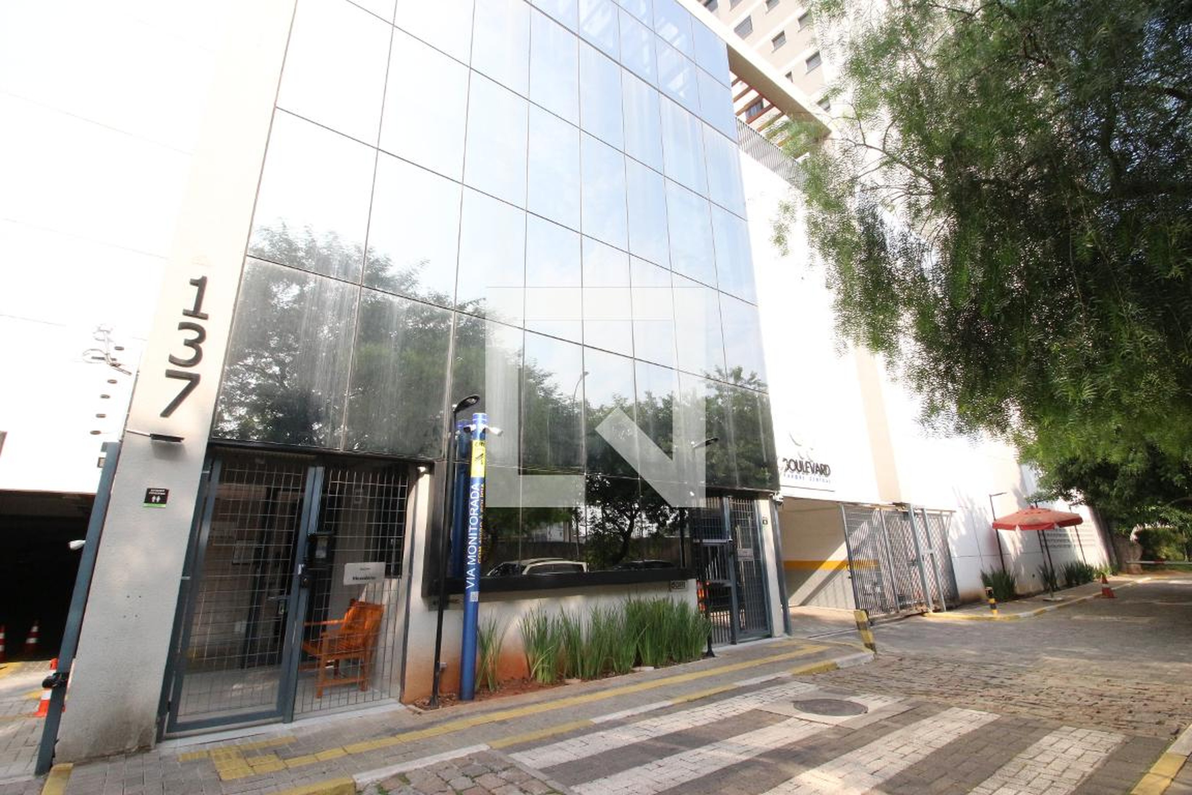 Fachada Condomínio Boulevard Parque Central