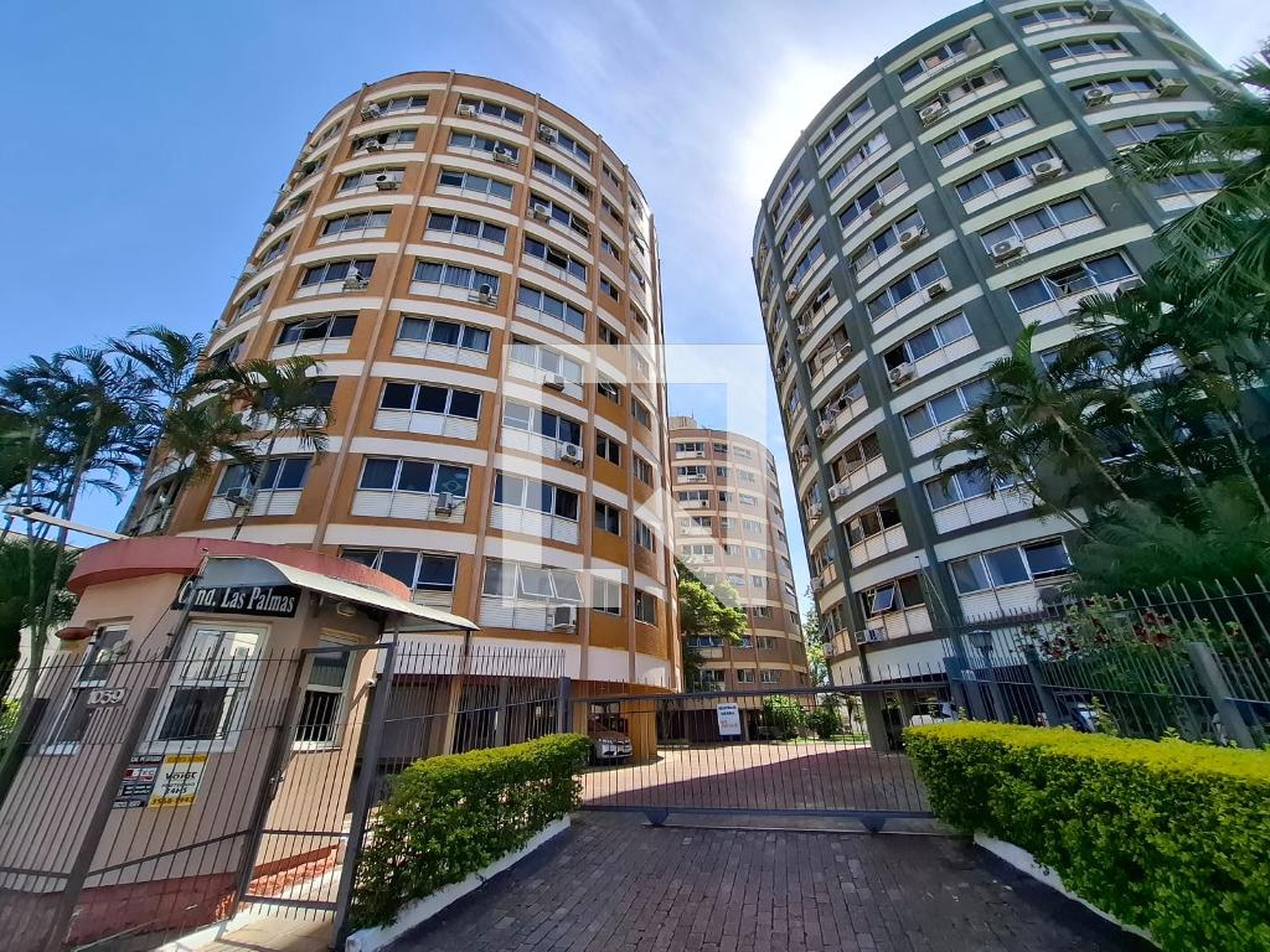 Fachada Condomínio Las Palmas