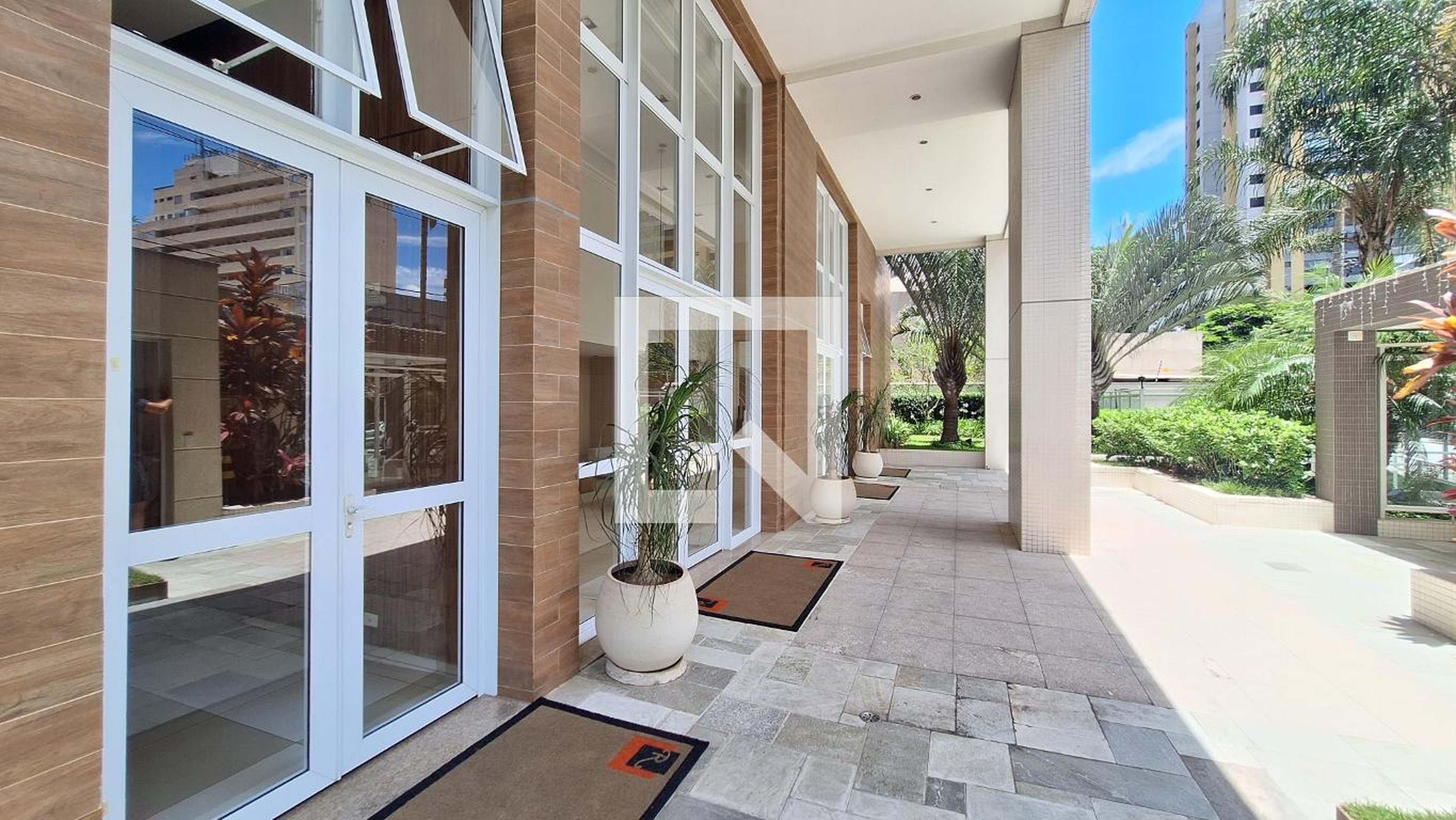 Área comum - Romanée