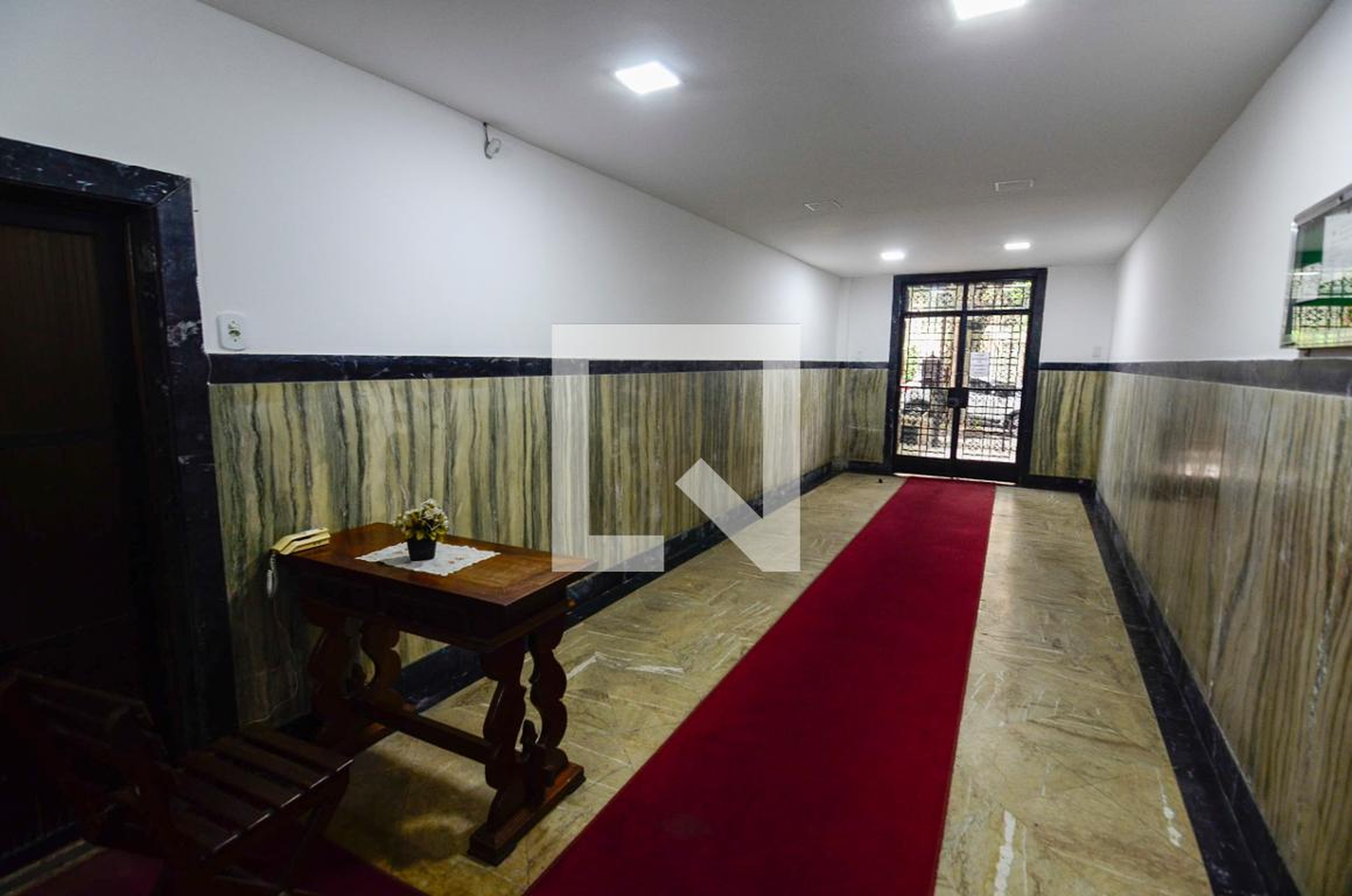 Hall - Solar das Pedras