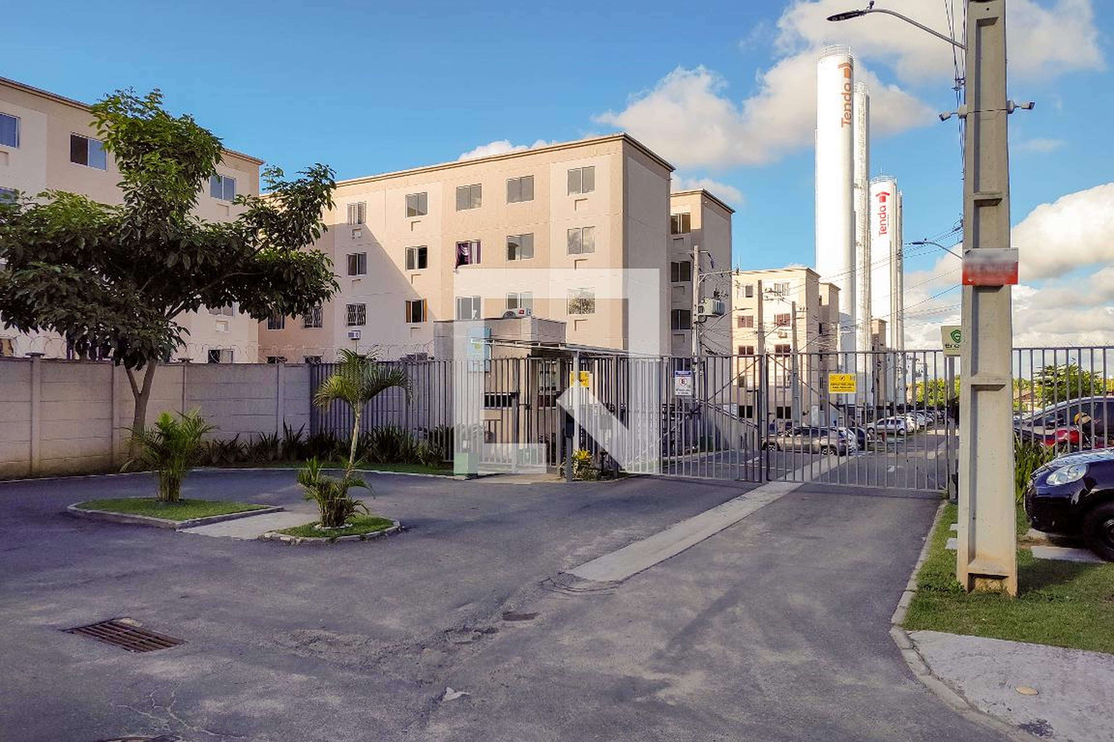 Fachada do condomínio Condomínio Solar dos Oitis 1