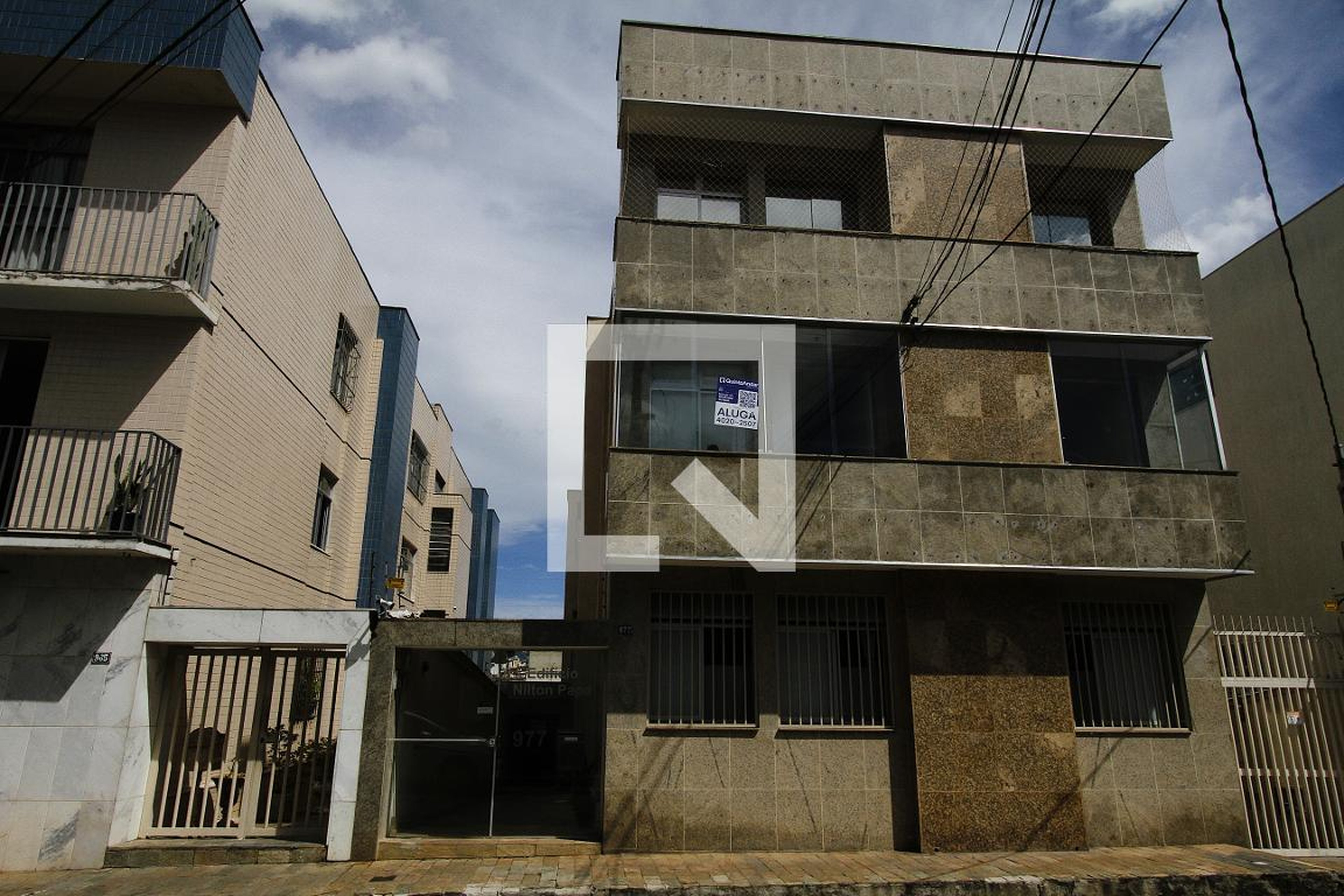 Fachada do Prédio Condomínio em Rua Dom Lúcio Antunes, 977