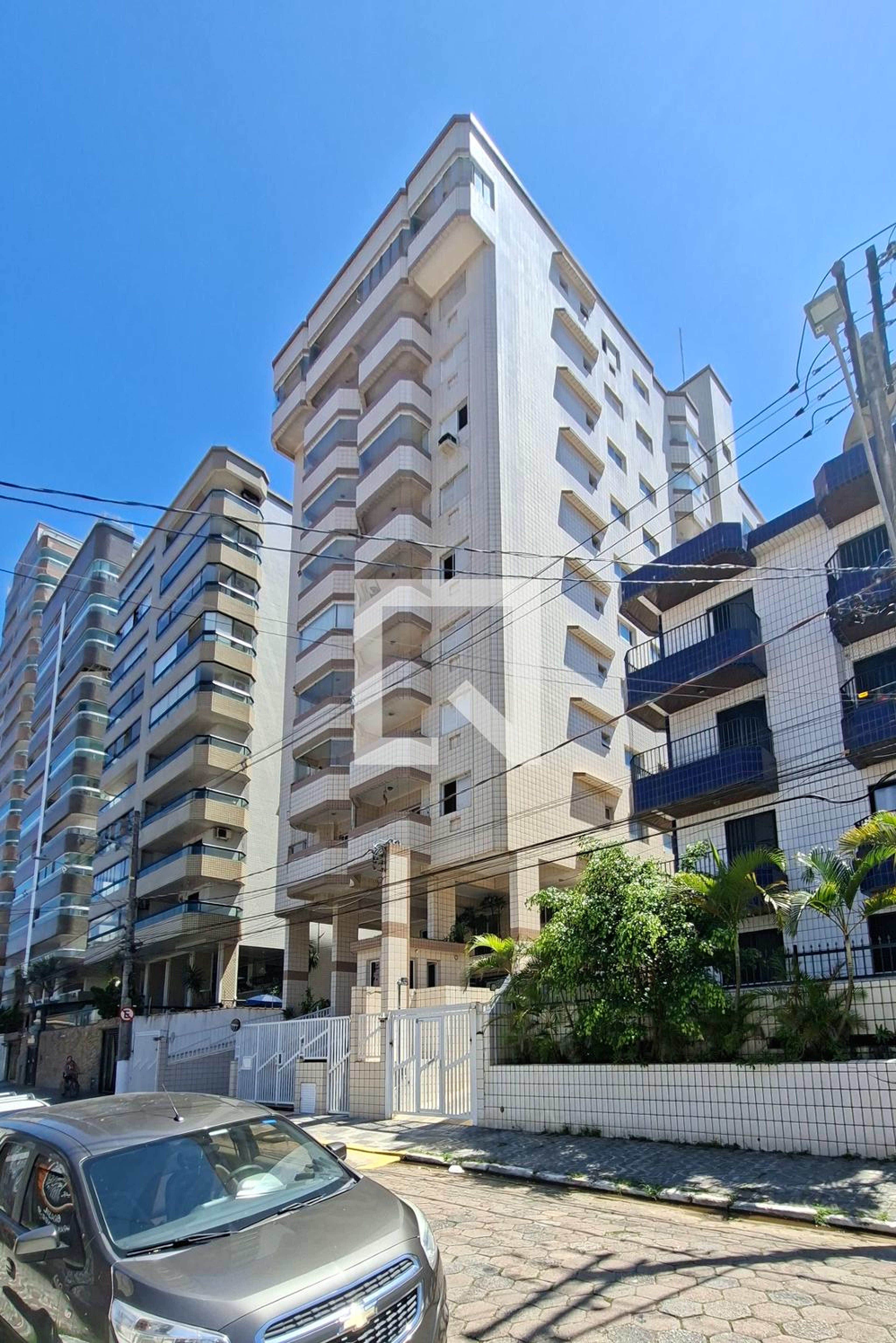 Fachada do Prédio Condomínio Leon